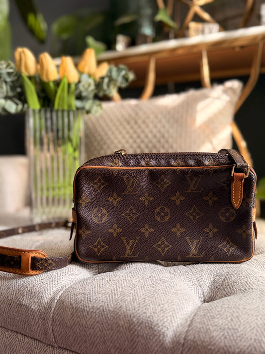 Louis Vuitton Vintage Marly Pochette