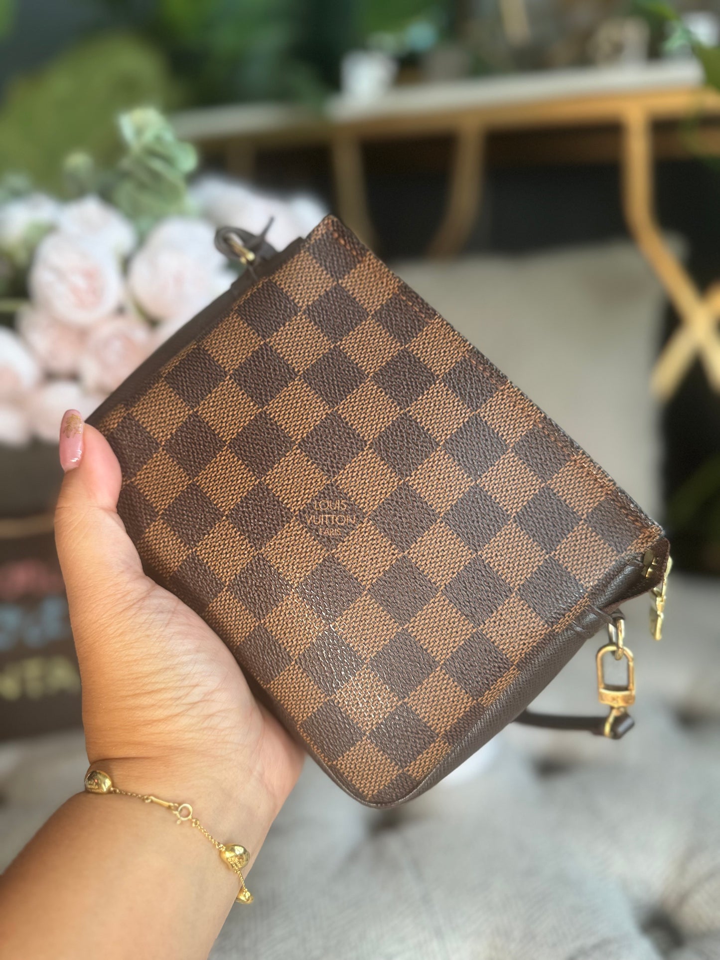 Louis Vuitton Trousse Pochette in Damier Ebene