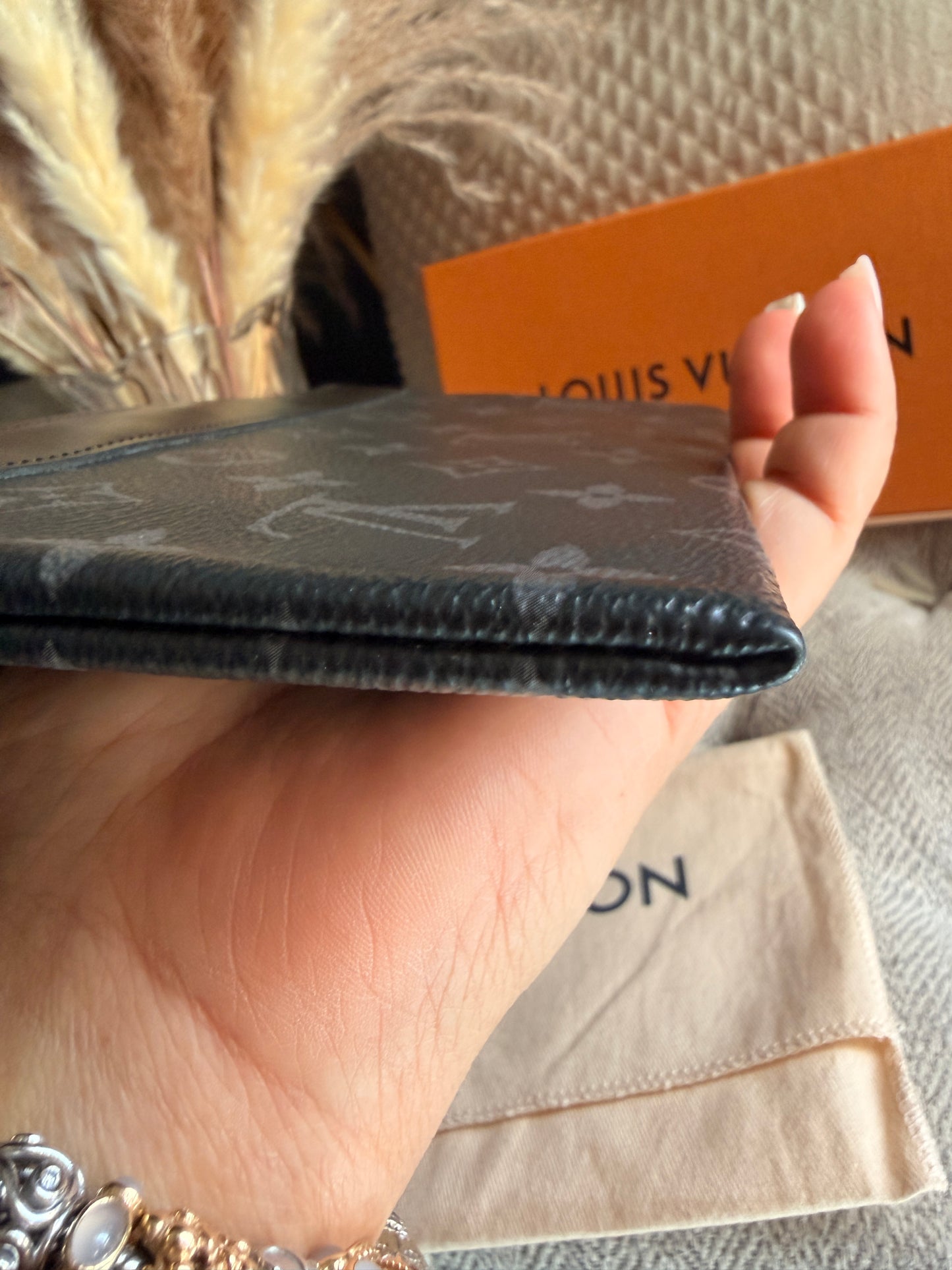 LOUIS VUITTON Monogram Eclipse Pochette Discovery Pm