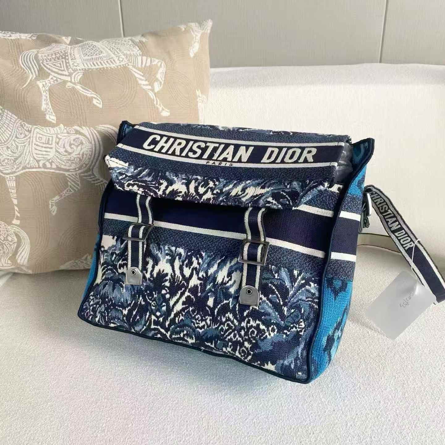 FOR PREORDER ONLY- Christian Dior 2021 Diorcamp