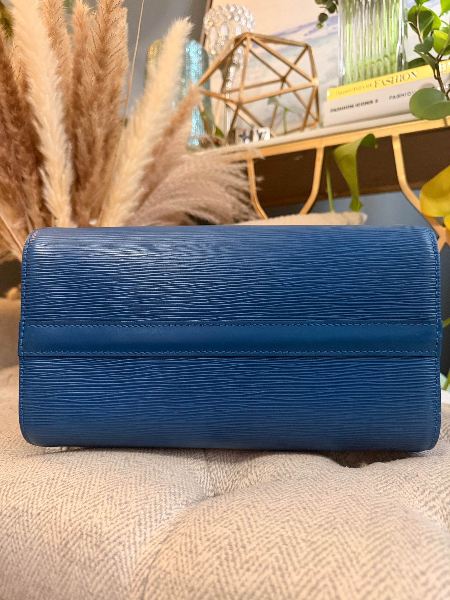 Louis Vuitton Vintage Speedy 25 in Epi Toledo Blue