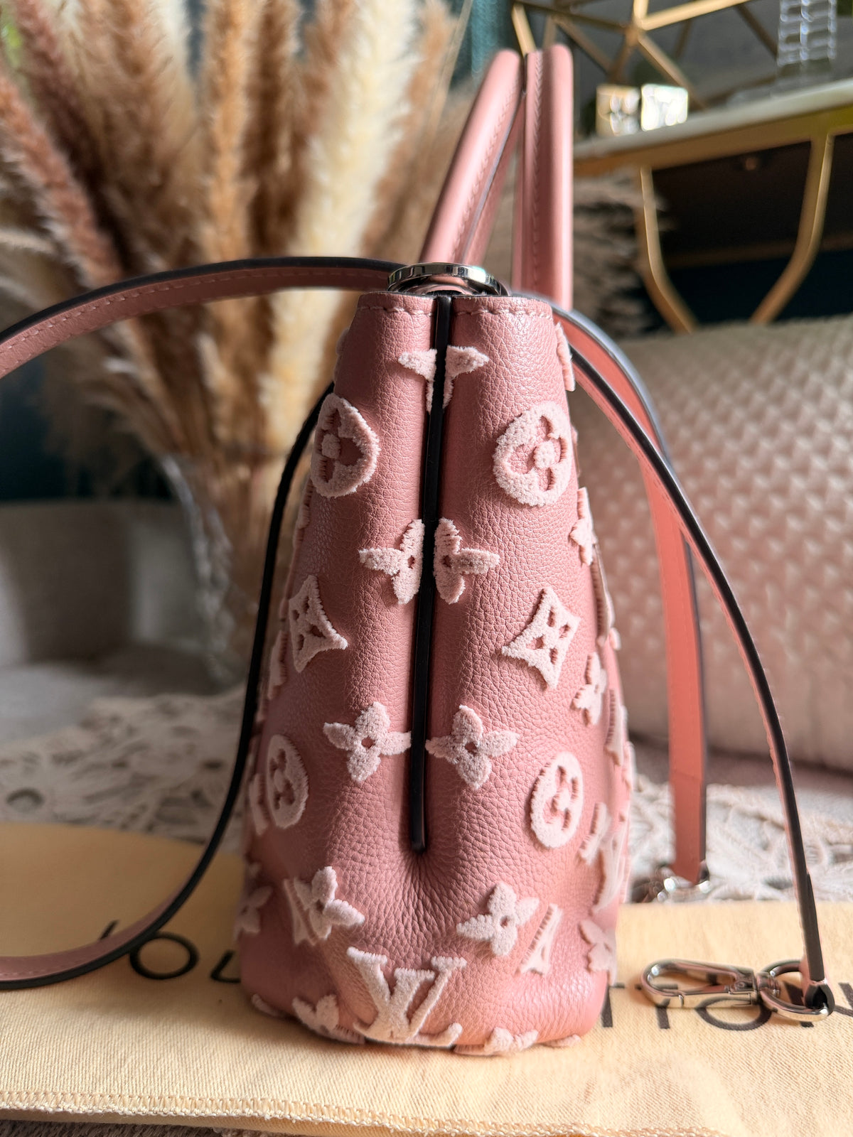 Louis Vuitton W Tote BB