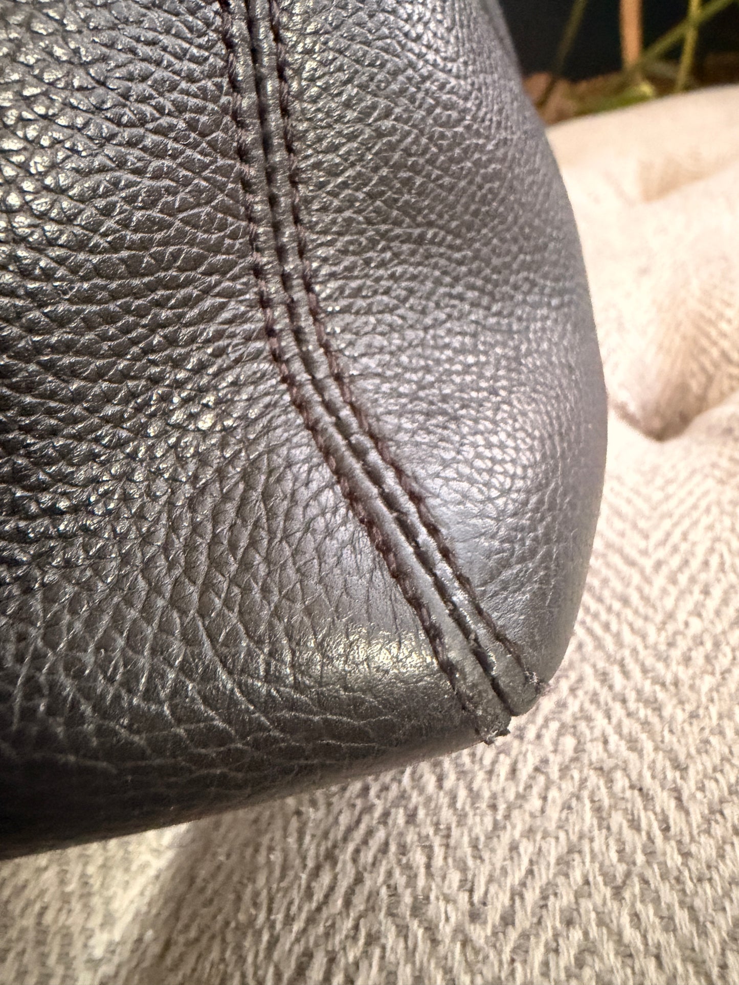 Chanel Executive Cerf Tote