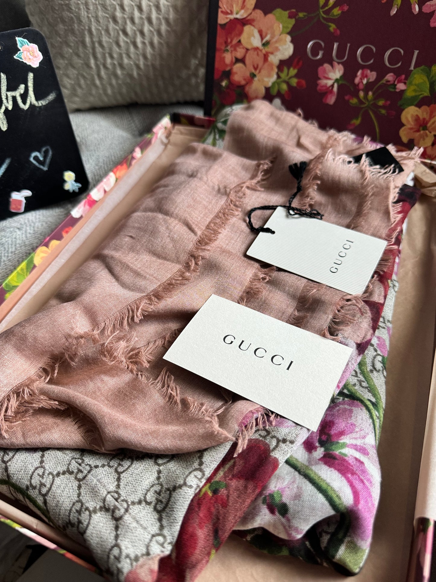 Gucci Blooms Stole