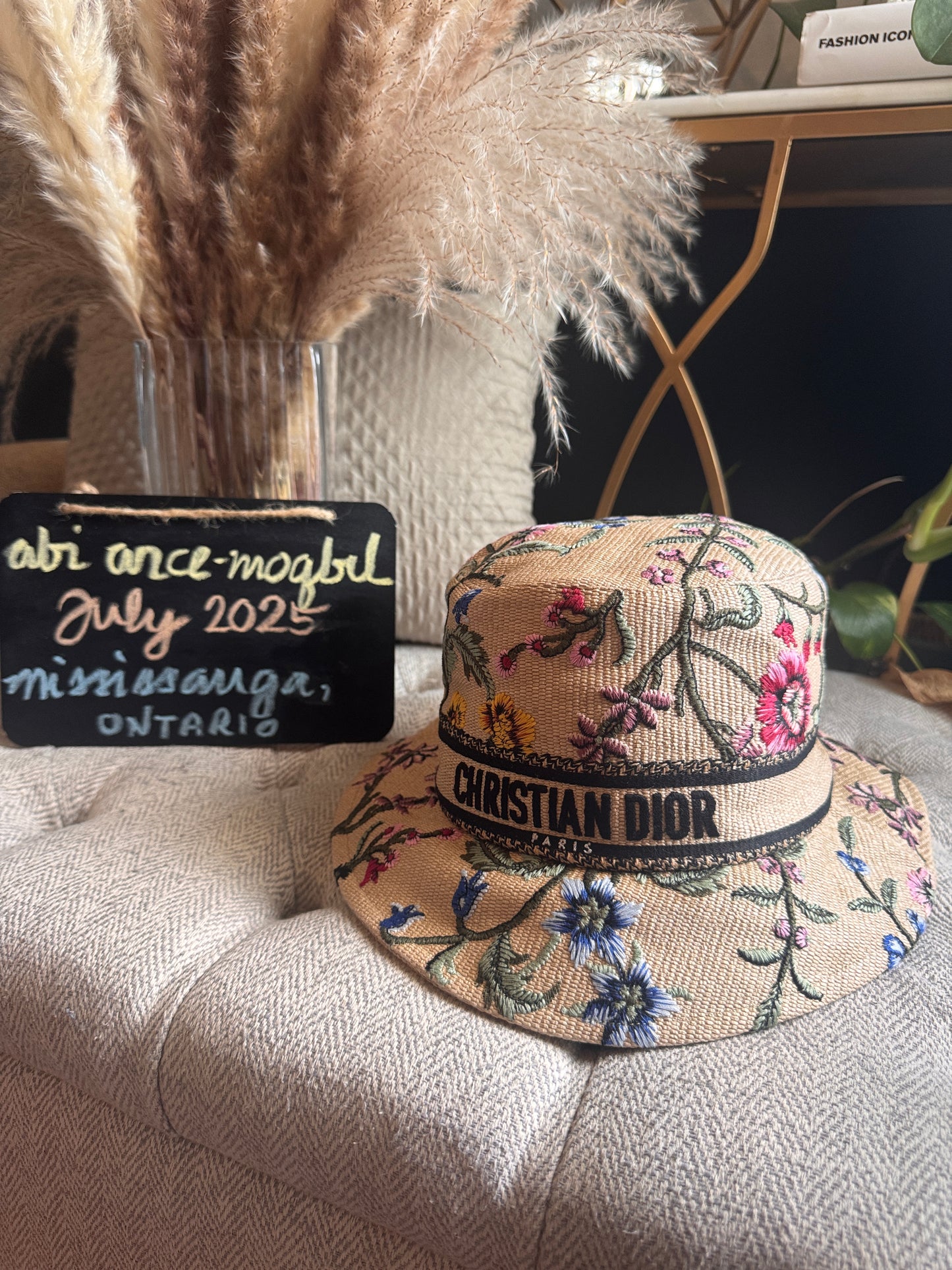 Christian Dior D‐Bobby Floral bucket hat