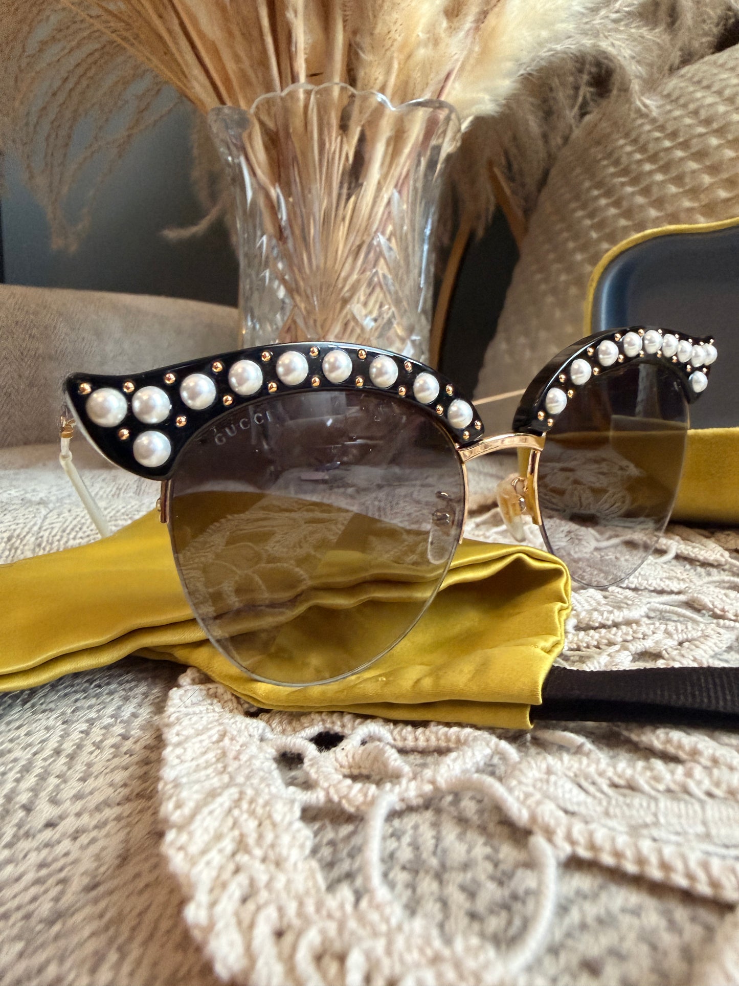 Gucci Black Acrylic Cat-Eye Sunglasses with Pearl Details