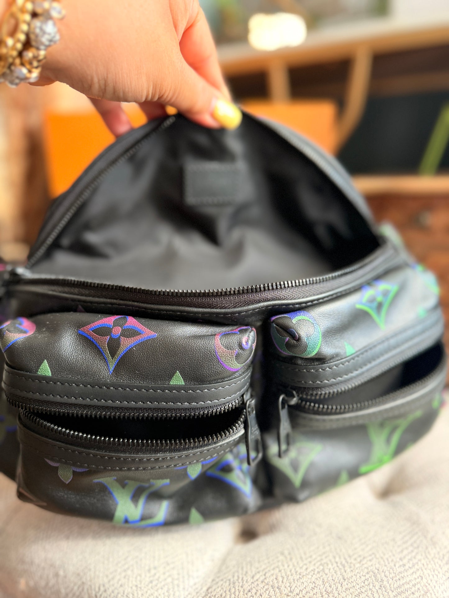 Louis Vuitton Calfskin Monogram Spotlight Comet Bumbag Black Borealis