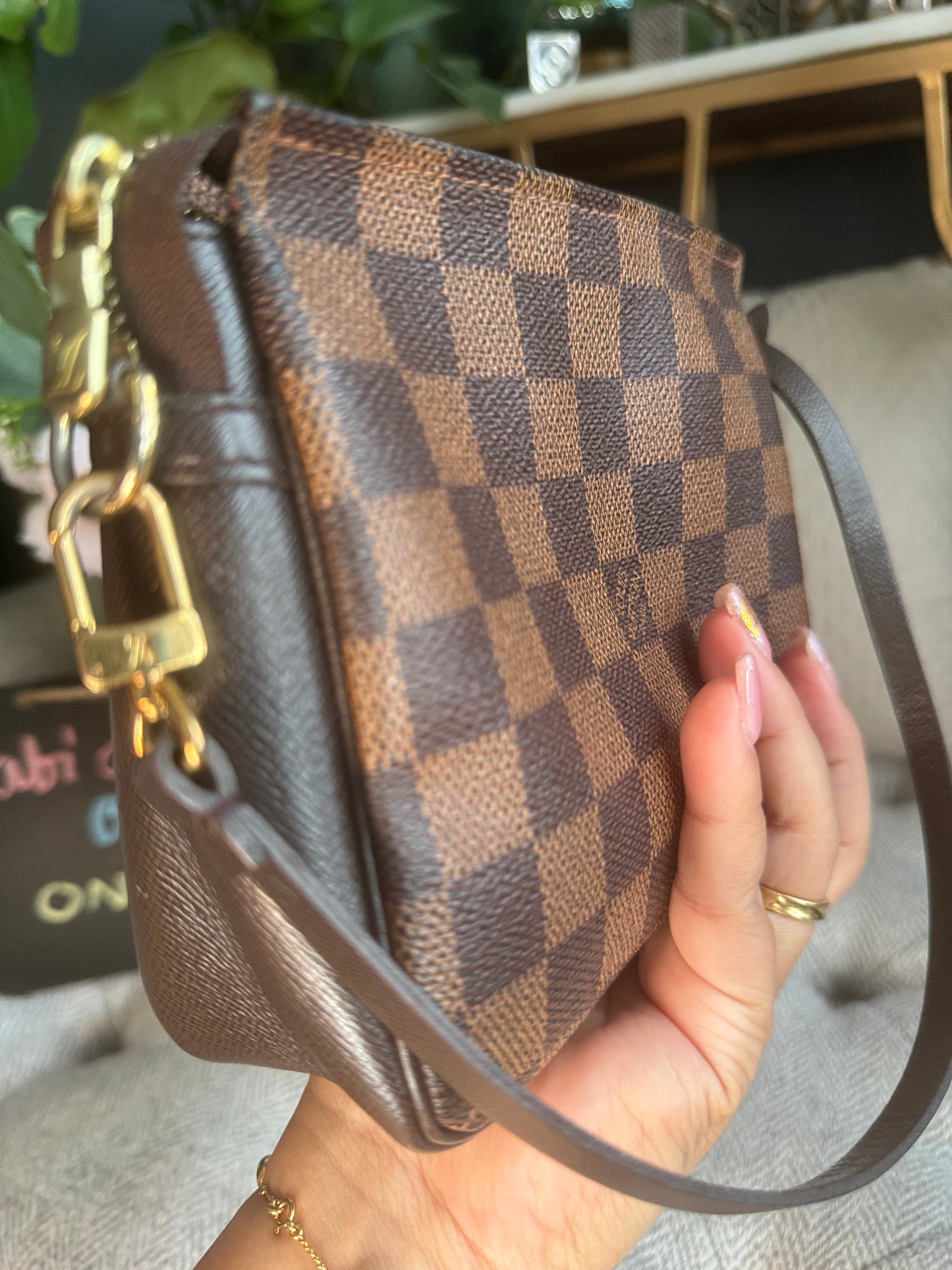 Louis Vuitton Trousse Pochette in Damier Ebene