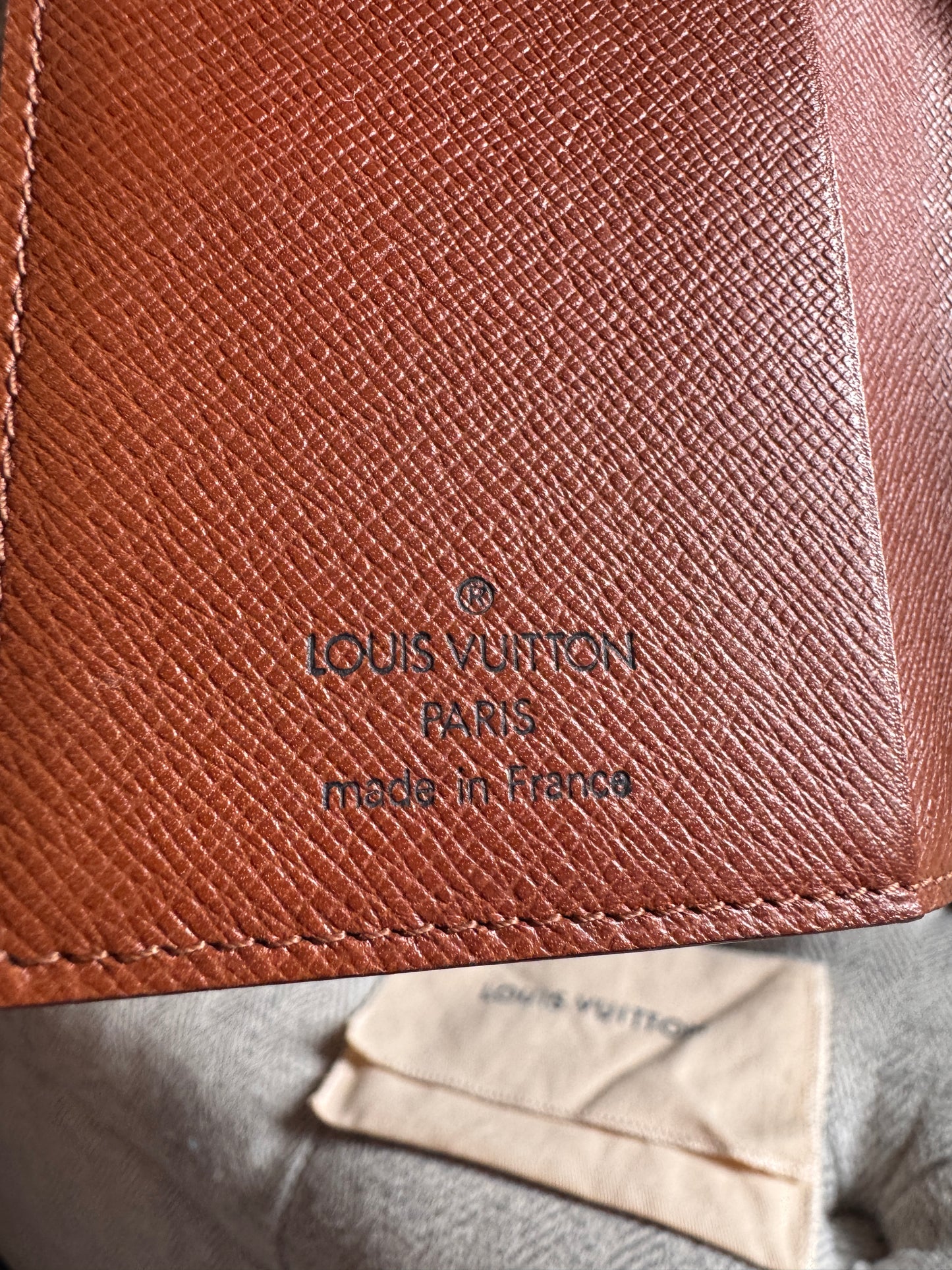 Louis Vuitton Cardholder in Monogram