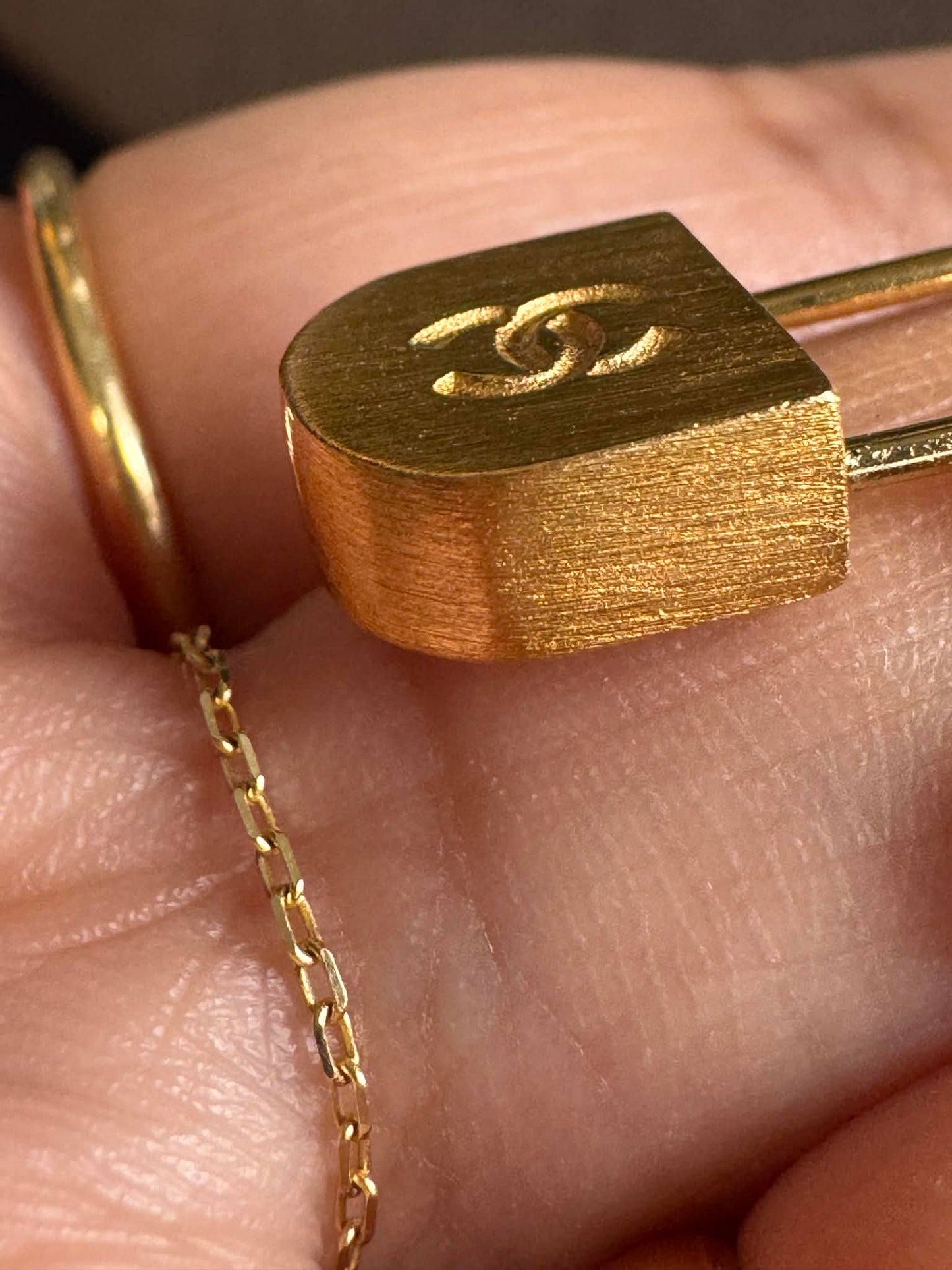 Chanel Vintage Brooch/Pin