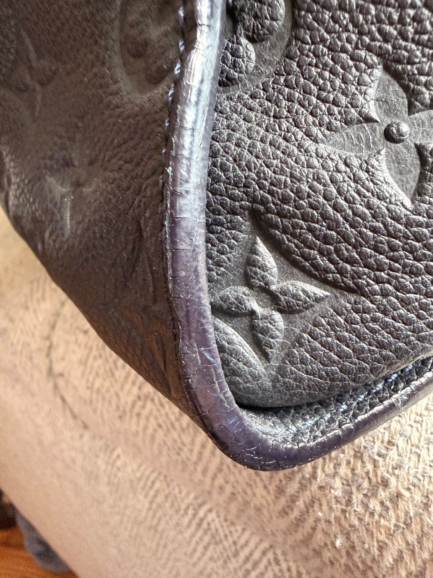 Louis Vuitton Lumineuse PM in Infini Empreinte