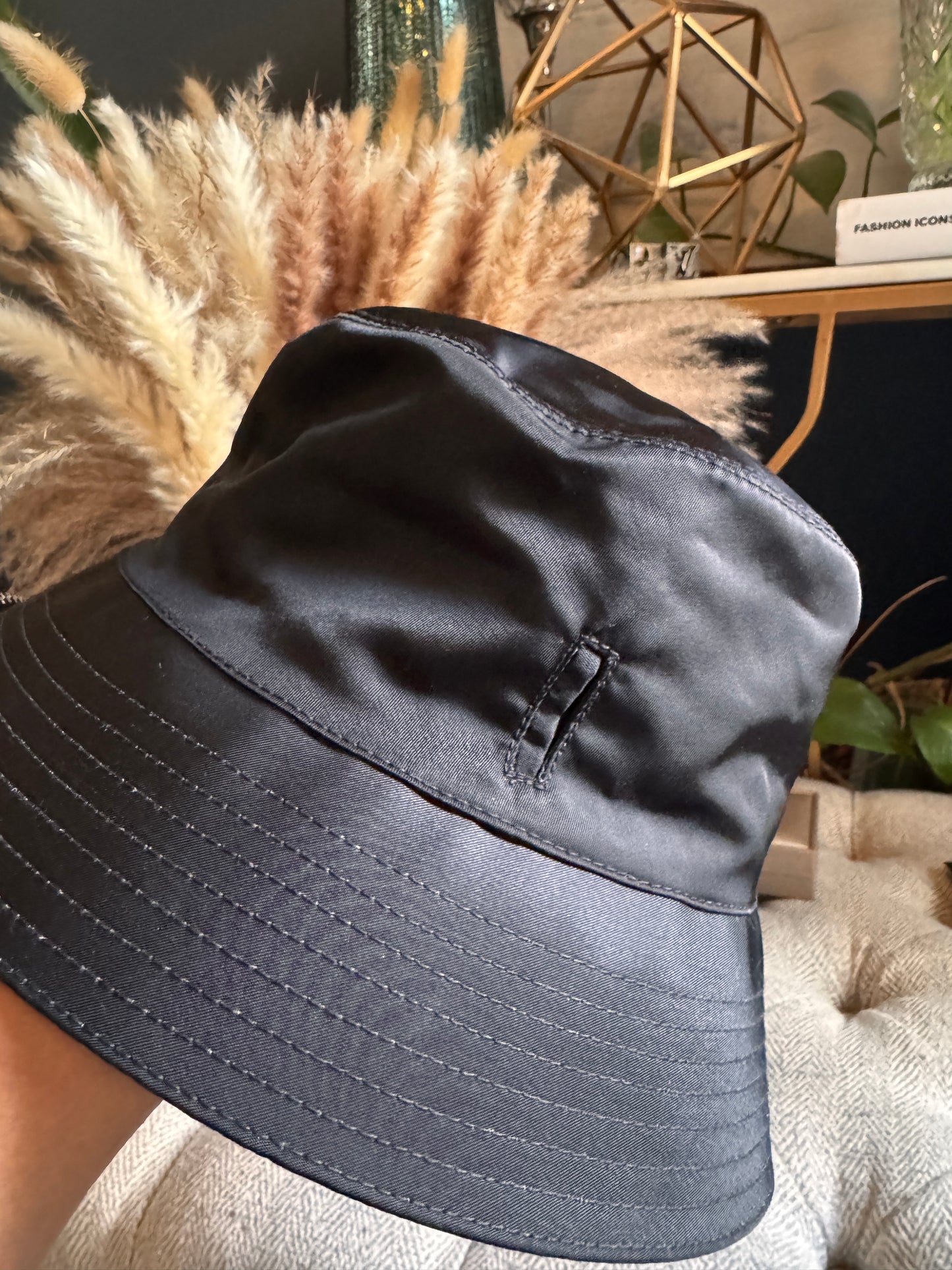 Prada Re-Nylon Bucket hat-Size XL