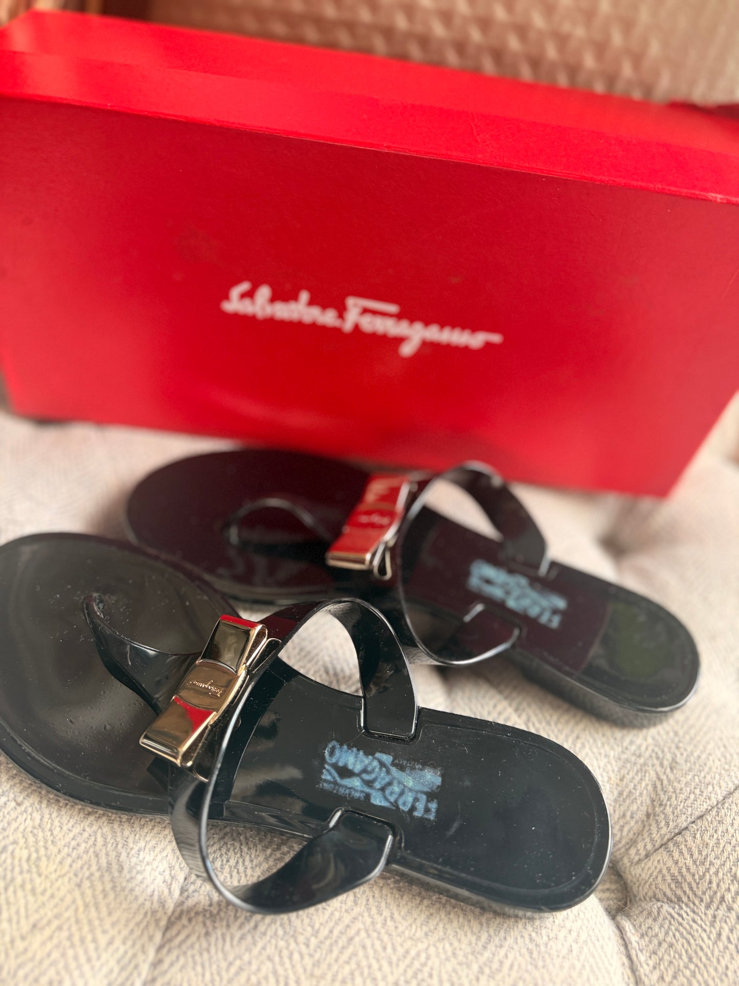 Salvatore Ferragamo Vara Bow Jelly Sandals