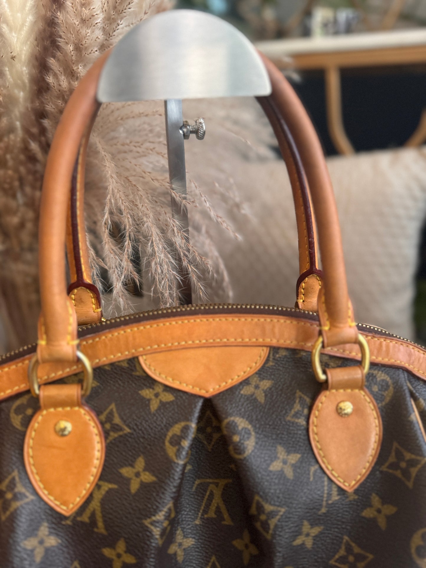 Louis Vuitton Vintage Tivoli PM