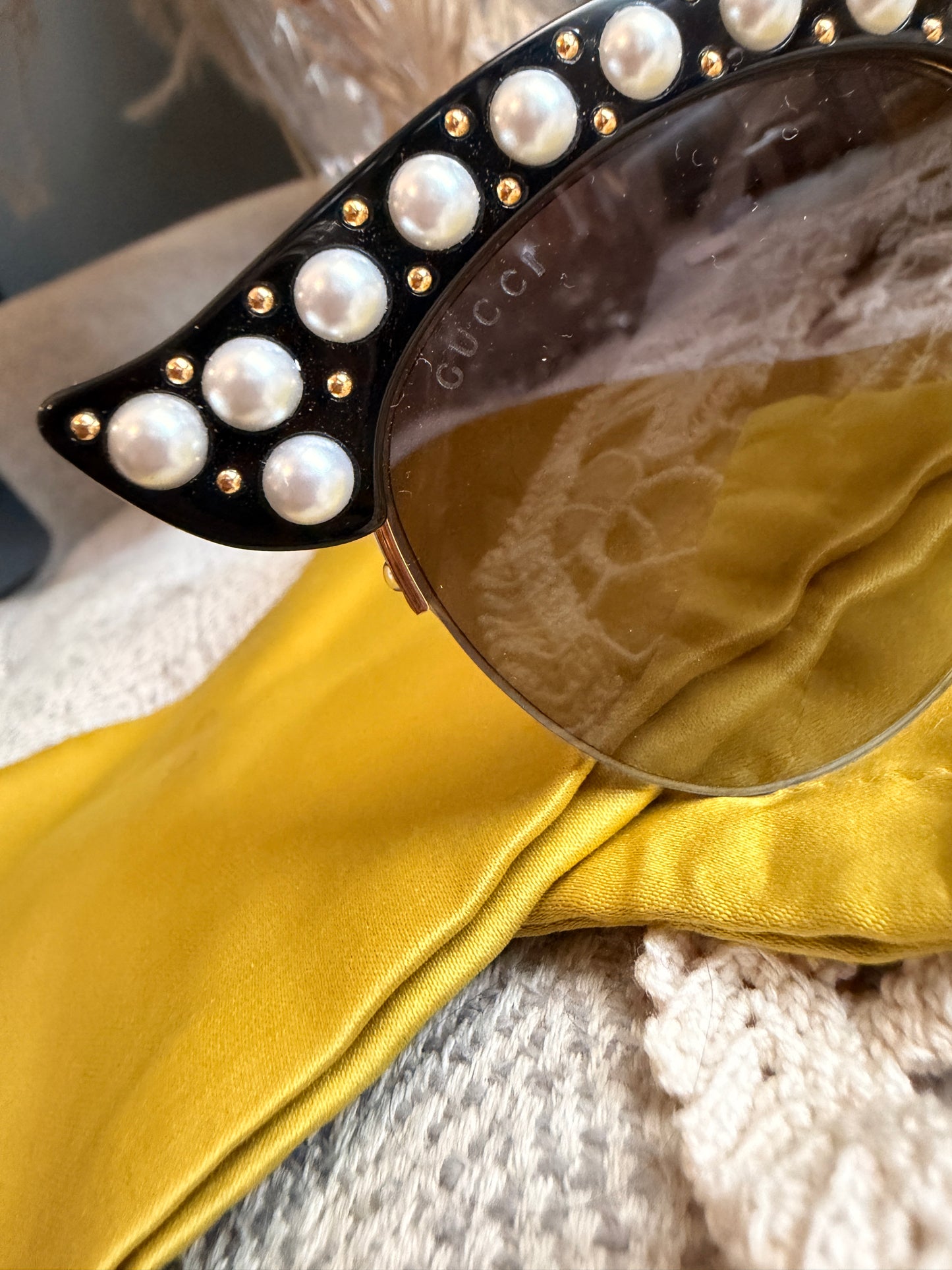 Gucci Black Acrylic Cat-Eye Sunglasses with Pearl Details