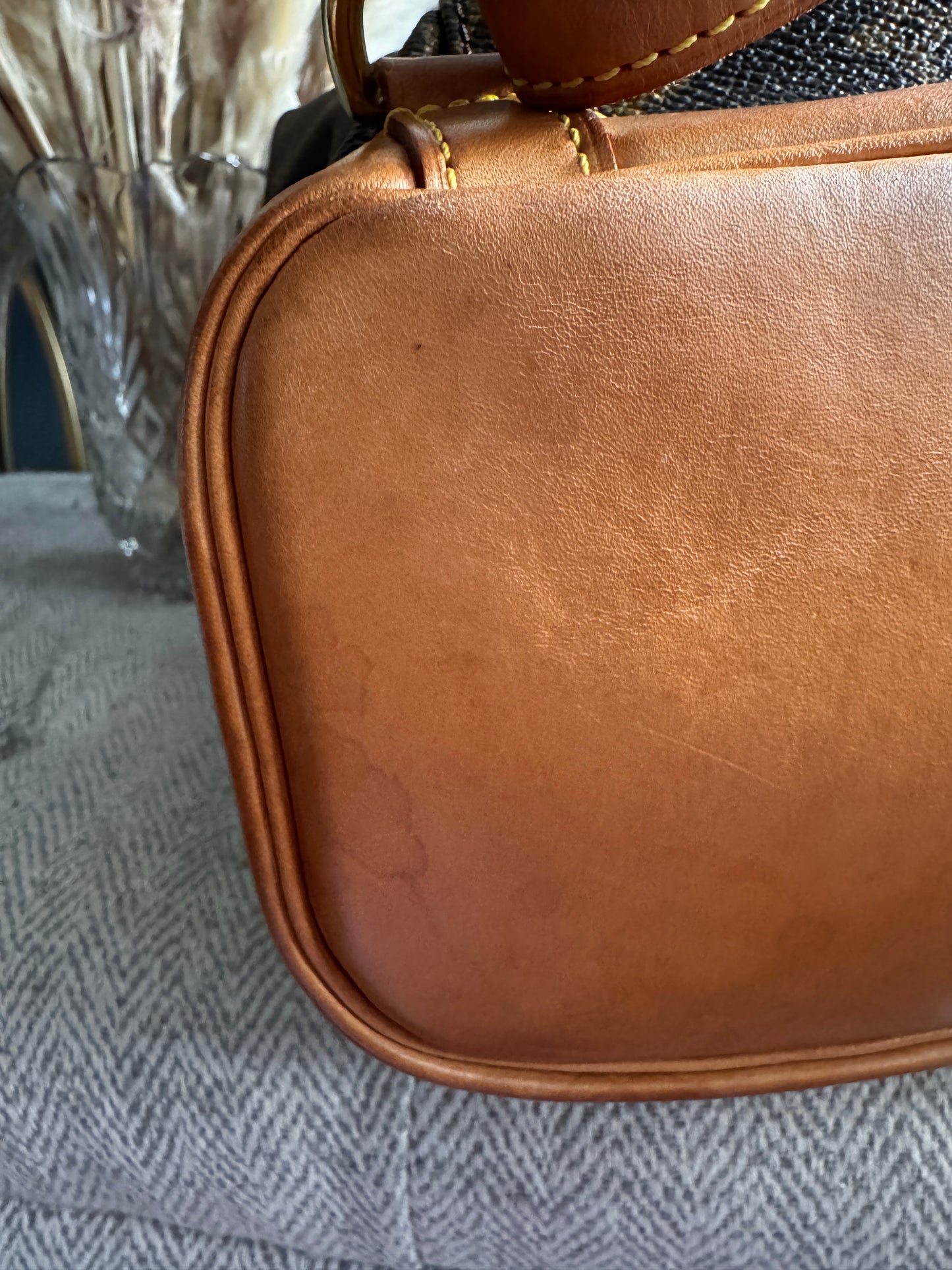 Louis Vuitton Vintage Montsouris GM