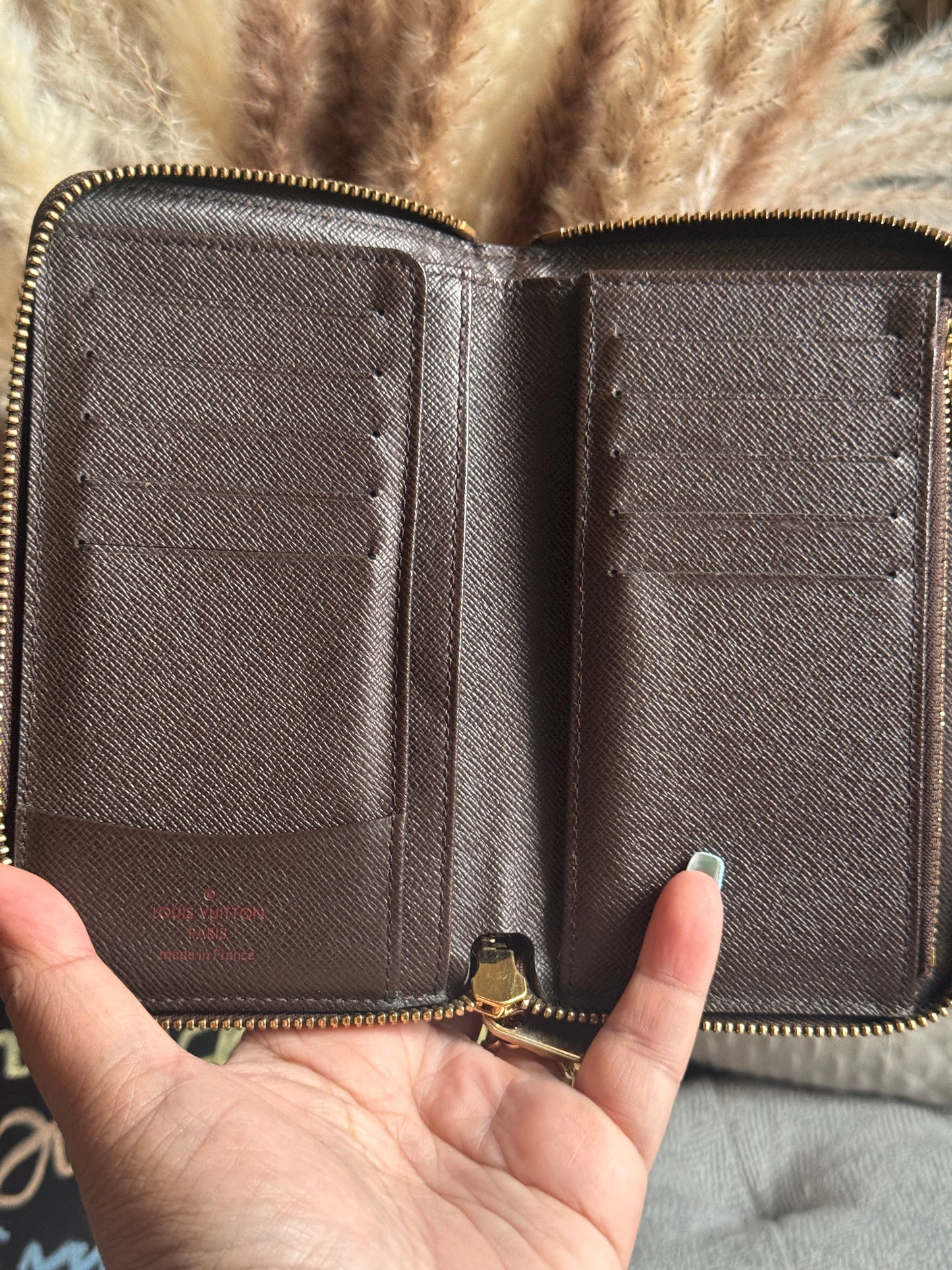 Louis Vuitton Compact Zippy