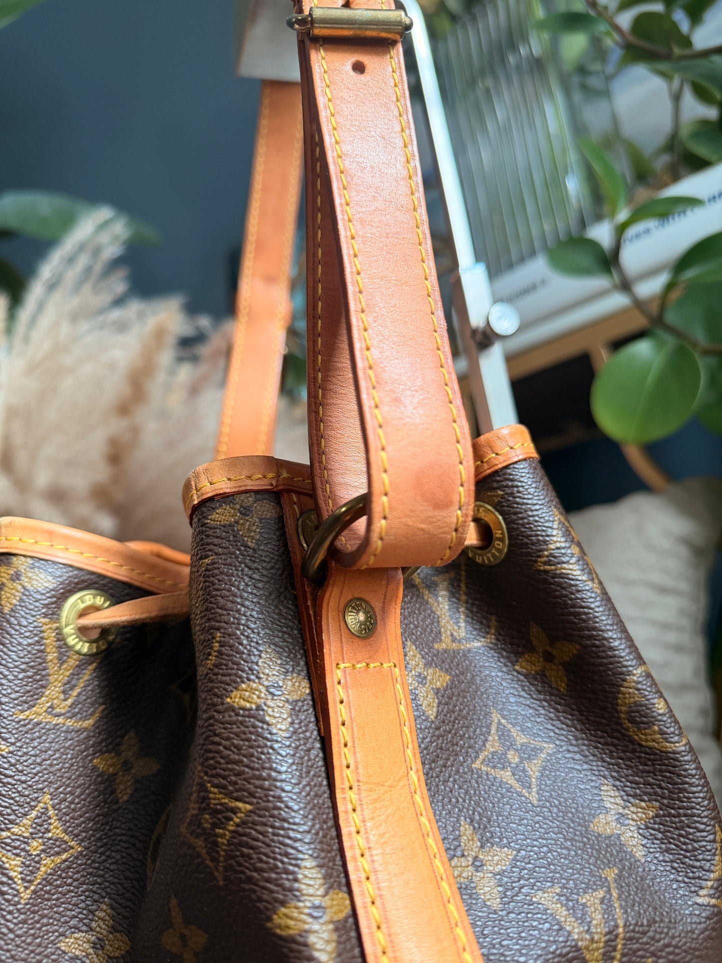 Louis Vuitton Vintage Petit Noe