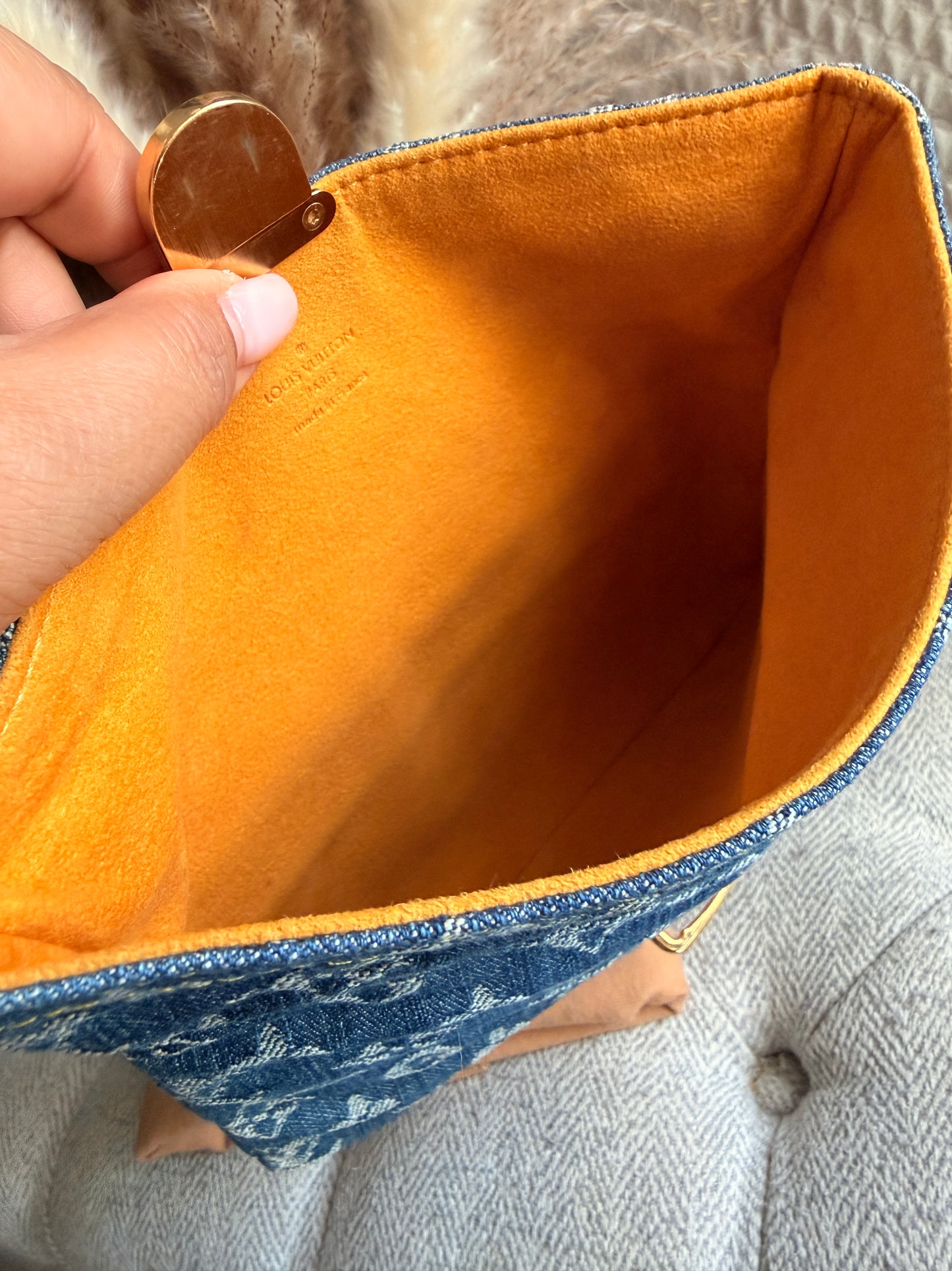 Louis Vuitton Blue Monogram Denim Pochette Plat clutch