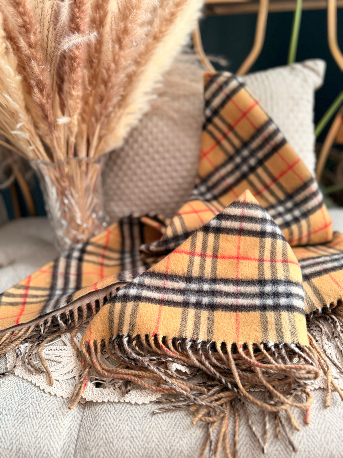 Burberry 100% Cashmere Scarf