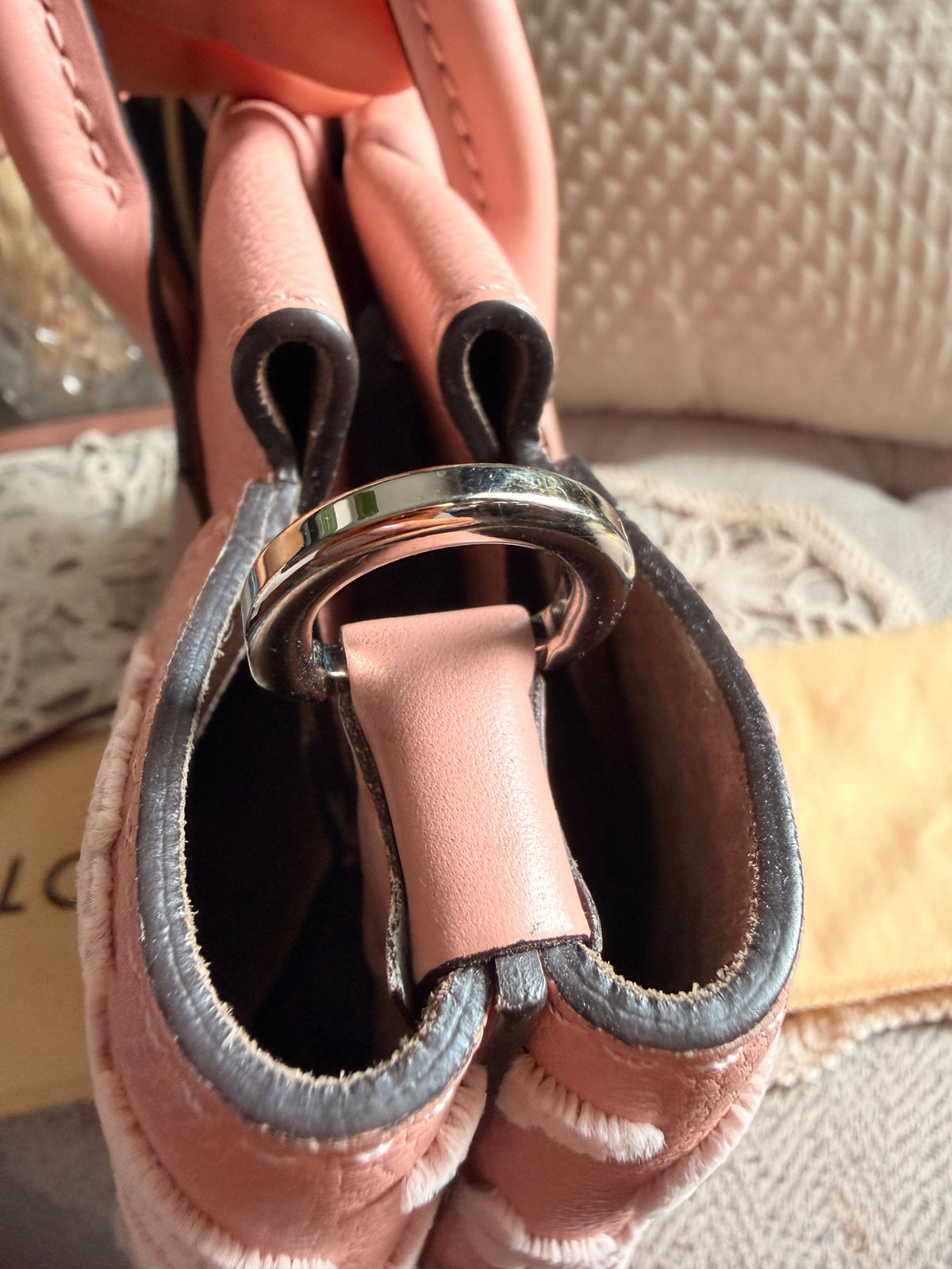Louis Vuitton W Tote BB