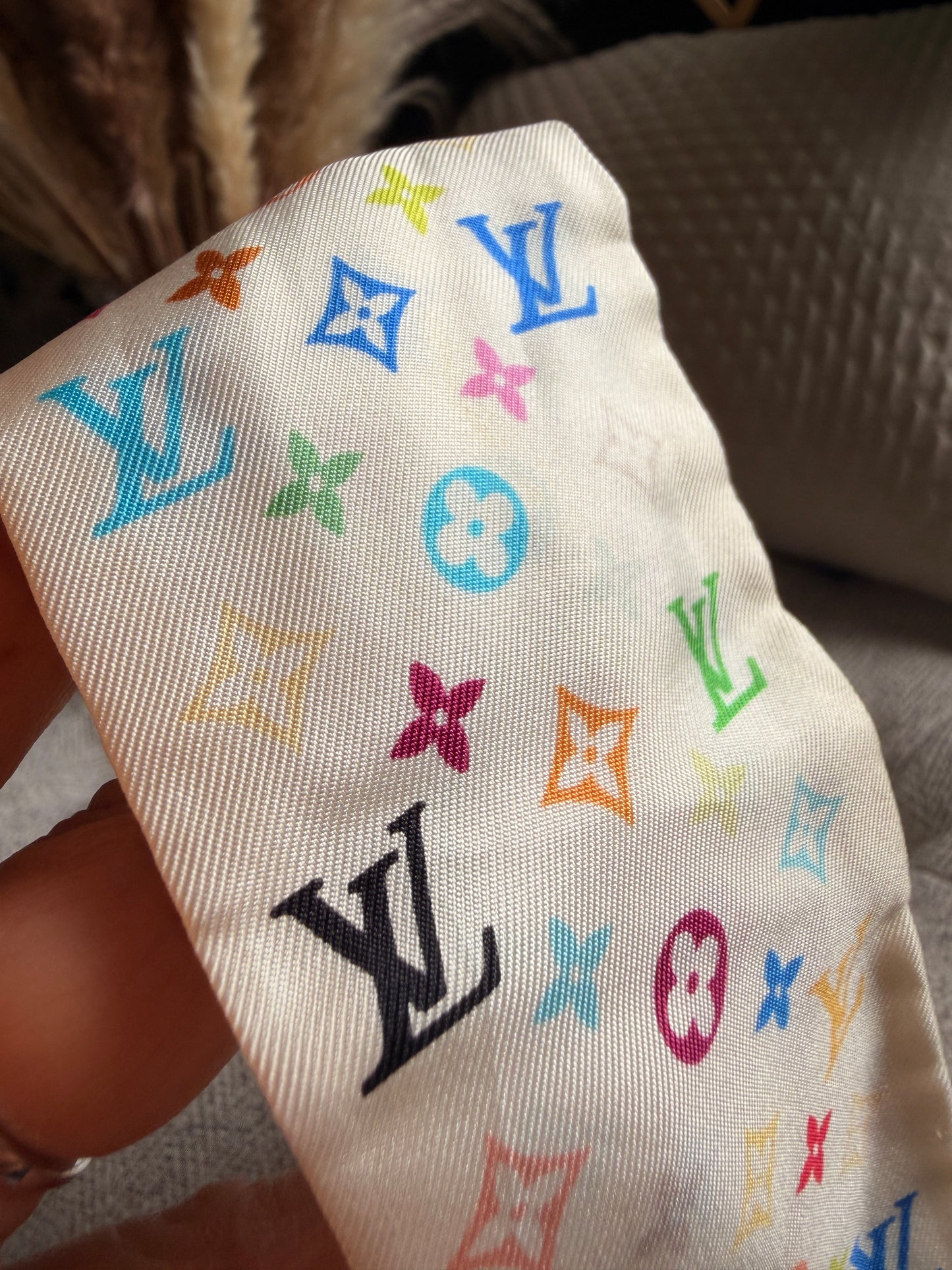 Louis Vuitton HTF Multicolor Bandeau in Blanc