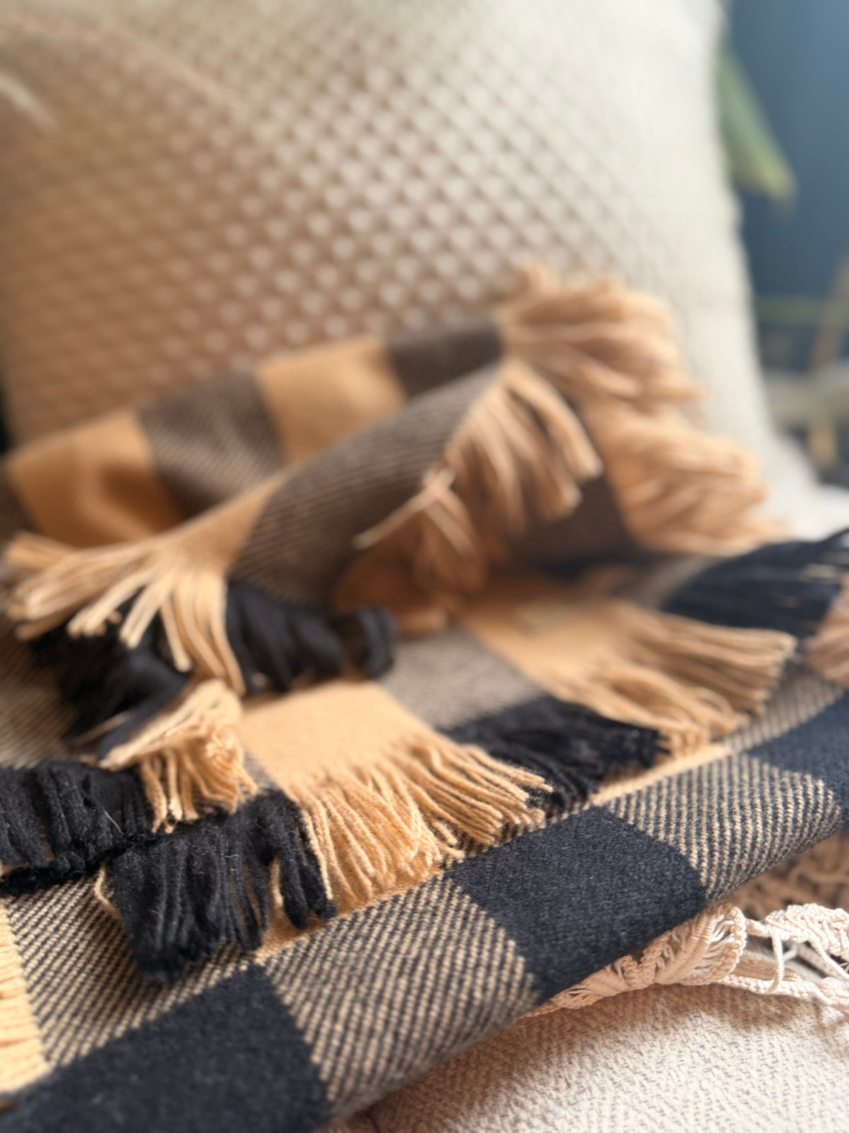 Burberry wool scarf half mega check fringe 230x25cm