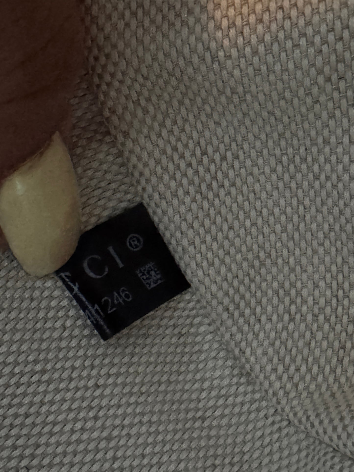 GUCCI 
Pebbled Calfskin Oval Soho Shoulder Bag Beige Camelia