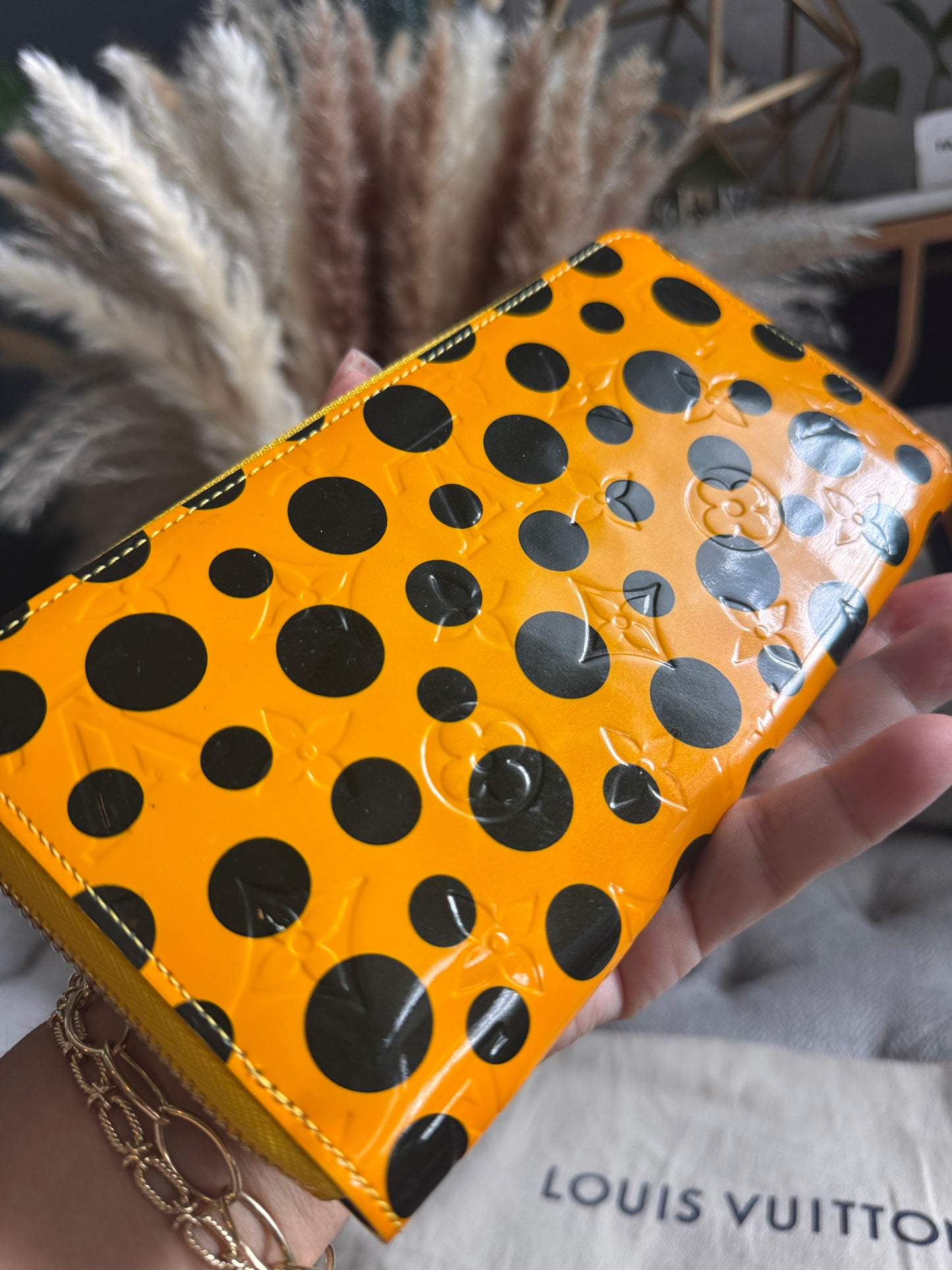 Louis Vuitton Limited Edition Kusama Zippy Wallet in Vernis