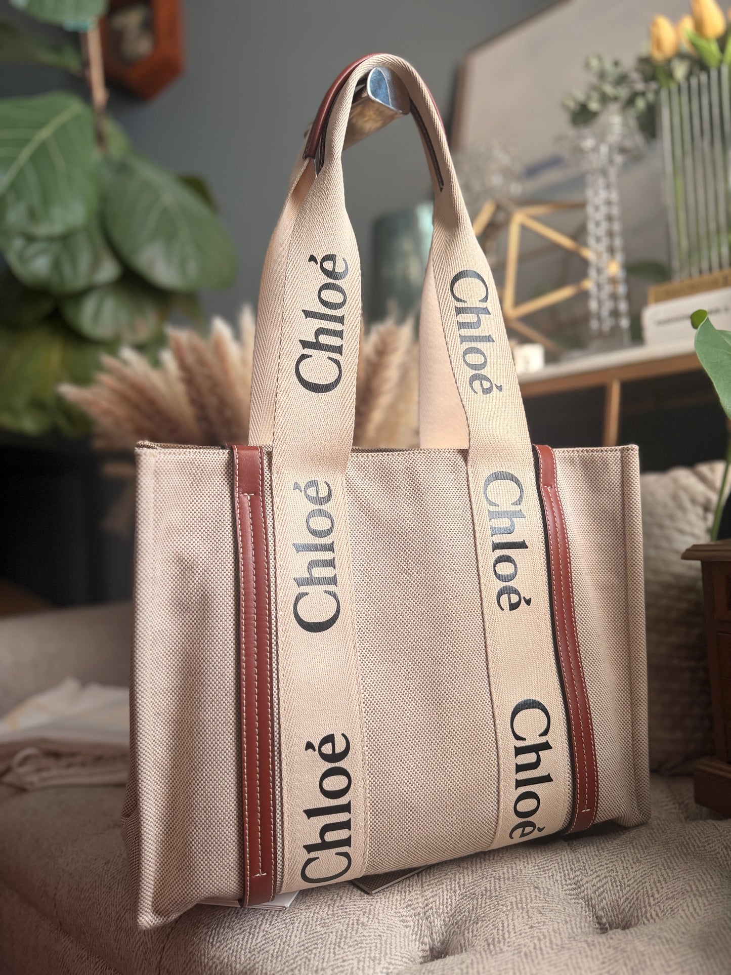 Chloe Medium Woody Tote