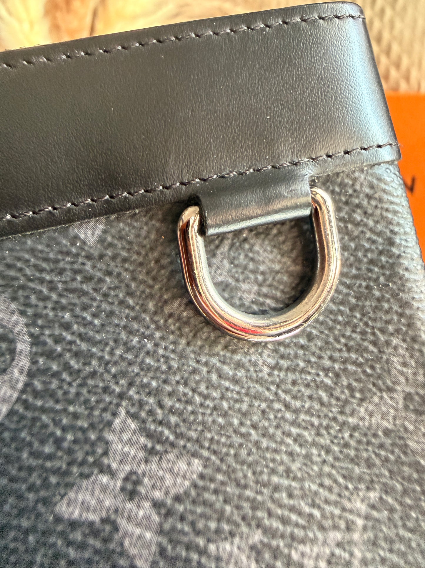 LOUIS VUITTON Monogram Eclipse Pochette Discovery Pm