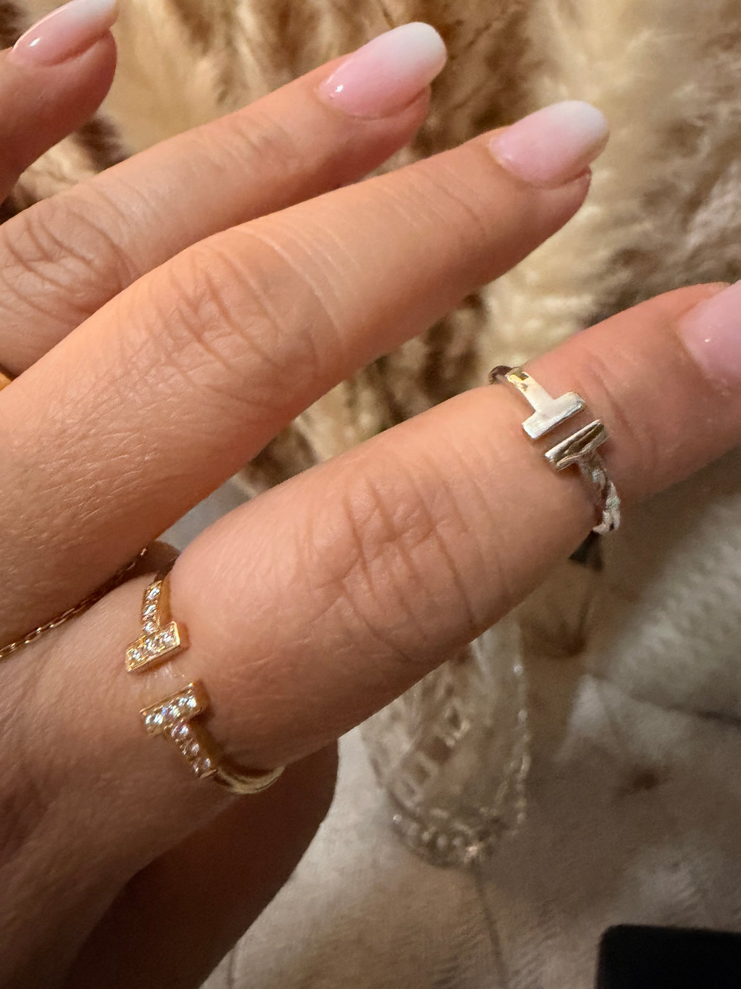 Tiffany&Co T Wire Ring in White Gold sz4.25