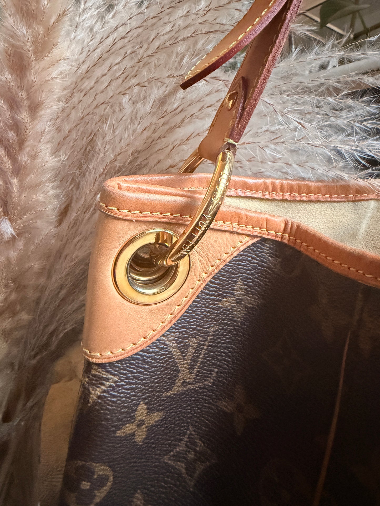 Louis Vuitton Galliera PM