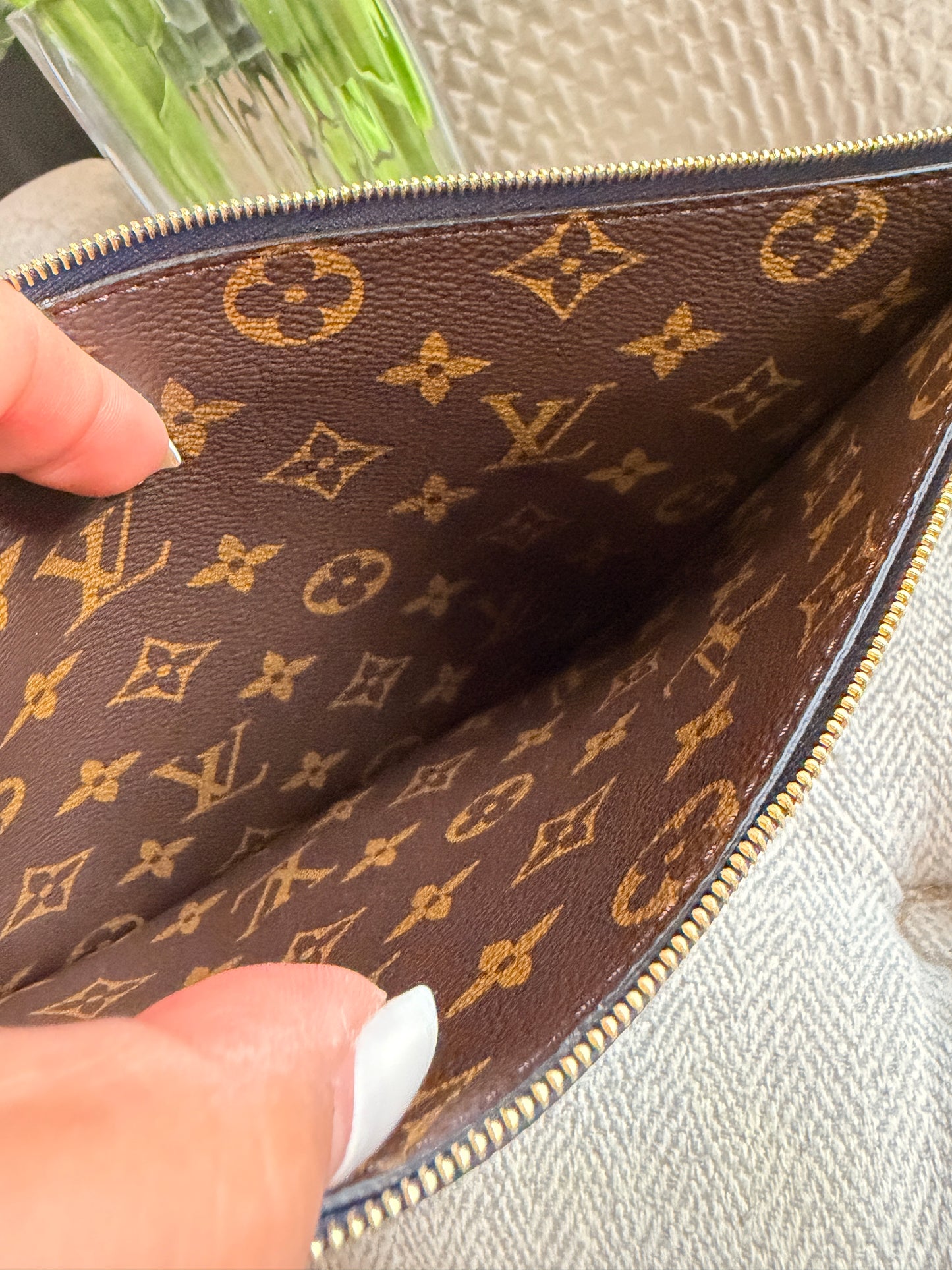 Louis Vuitton Calfskin Inside-out Neverfull Pouch in Navy