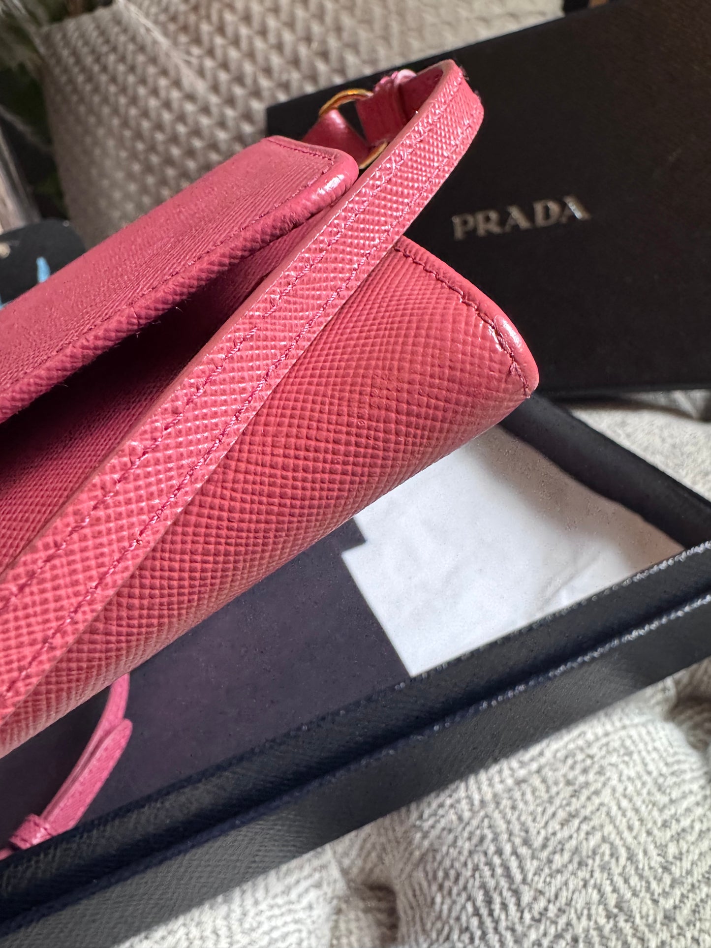 Prada Saffiano Metal Wallet /Crossbody