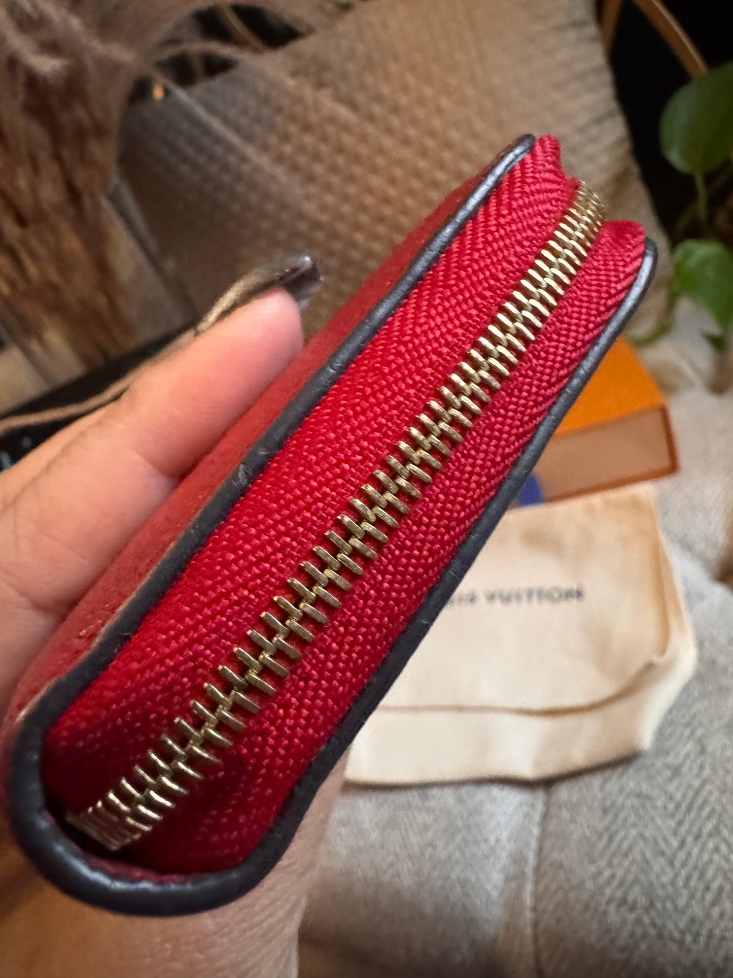 Louis Vuitton Zippy Coin Purse in Empreinte