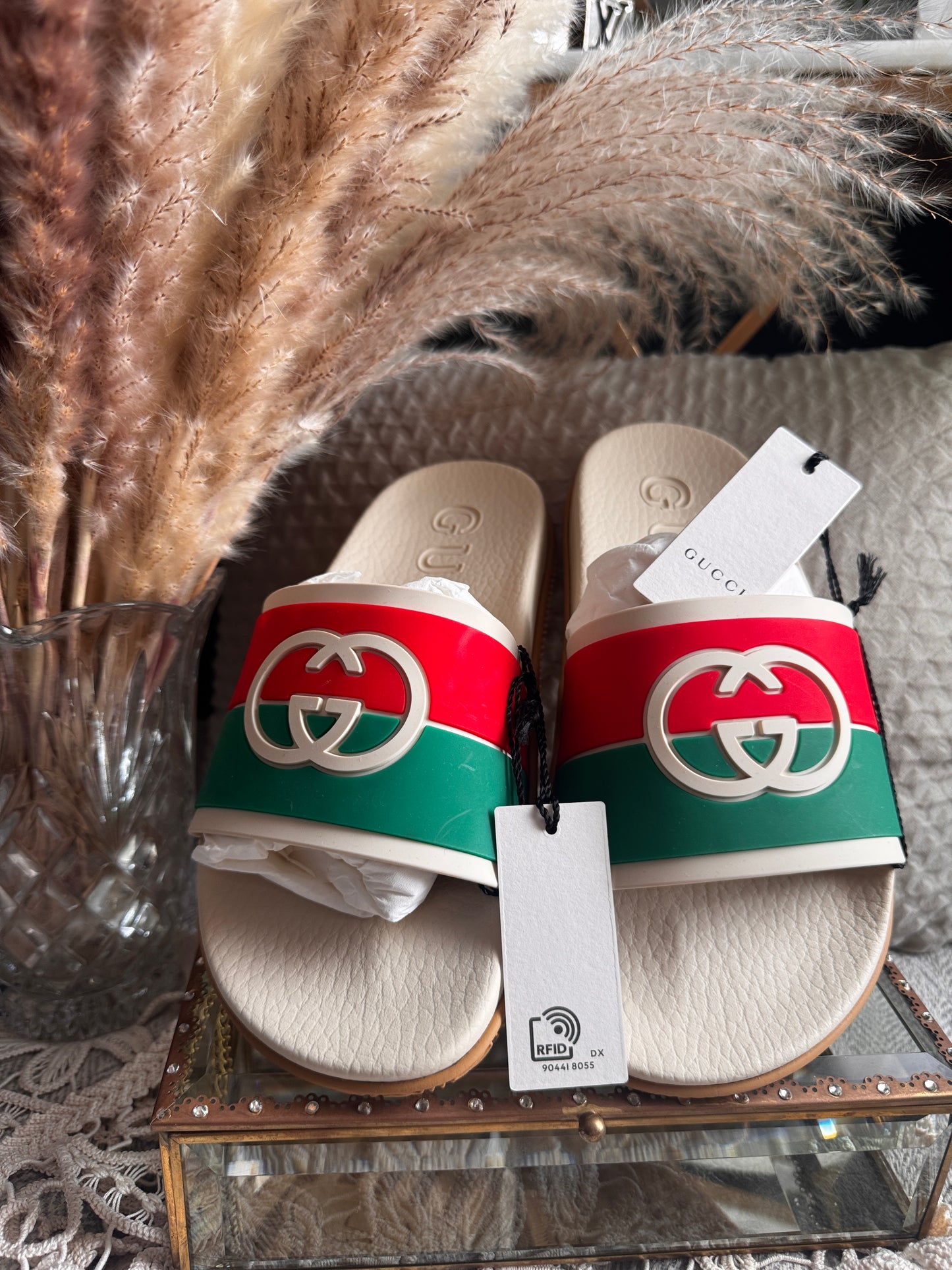 Gucci Interlocking Slides