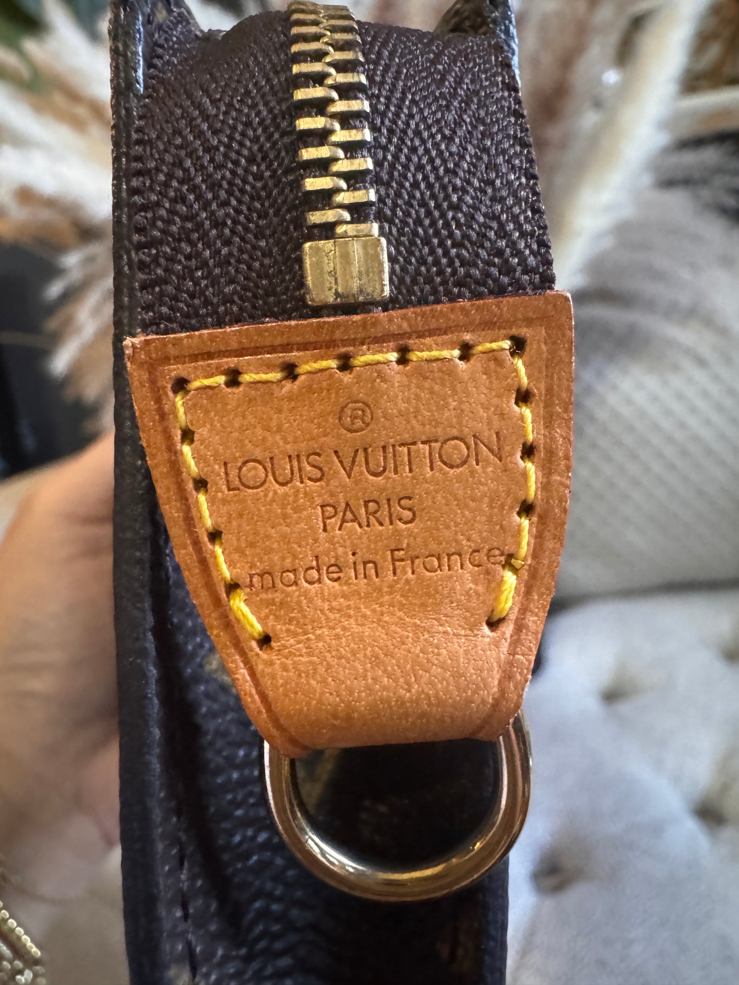 Louis Vuitton Vintage Bucket Pouch