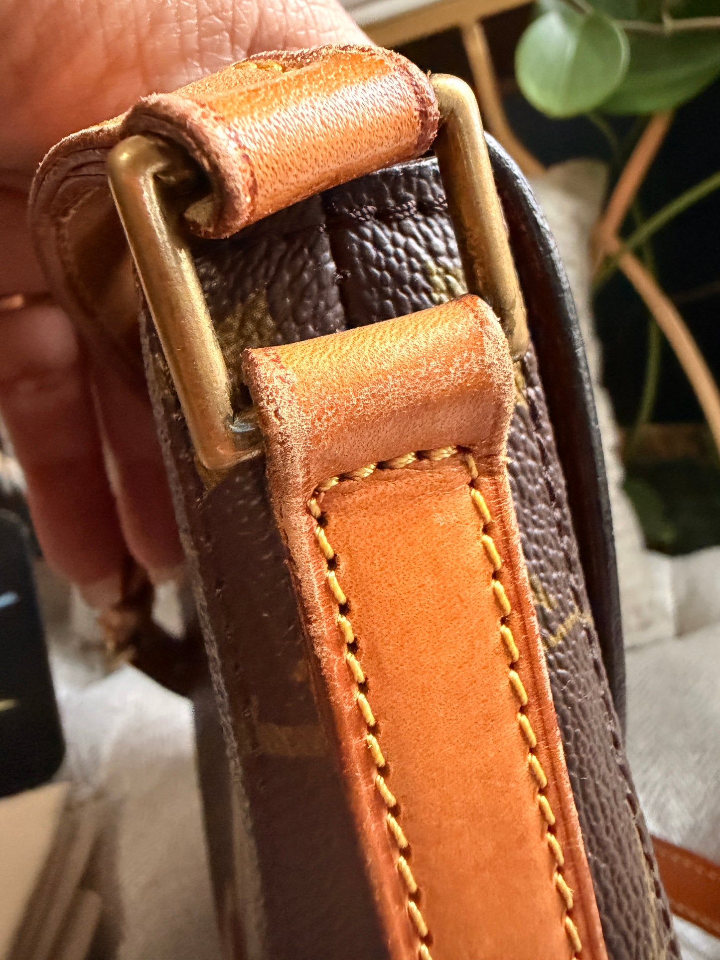 Louis Vuitton Vintage Chantilly GM