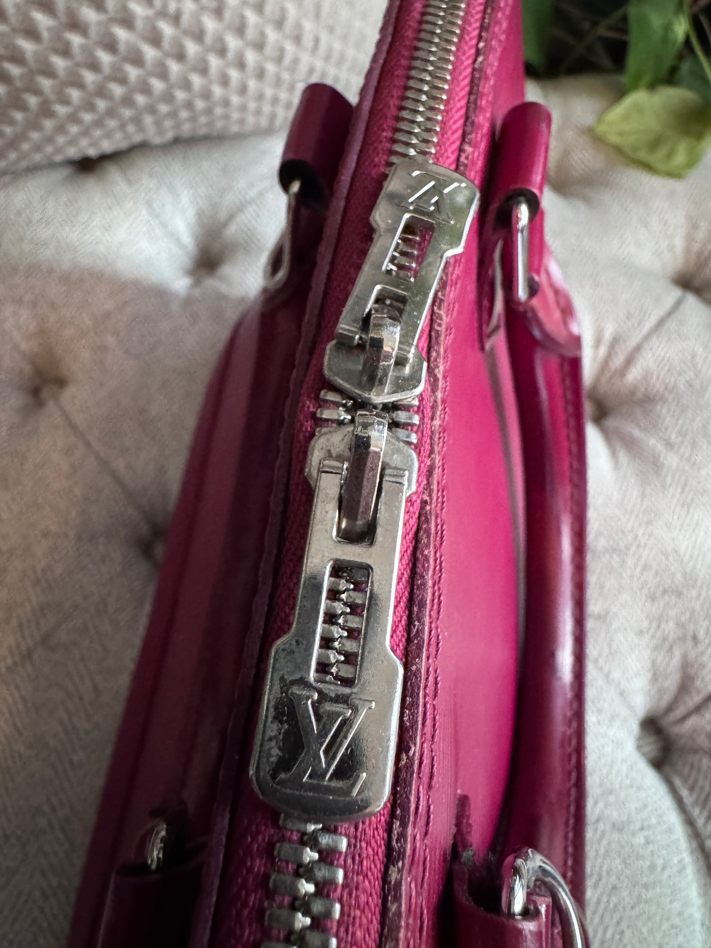 Louis Vuitton Epi Alma PM -New Model (with feet)
