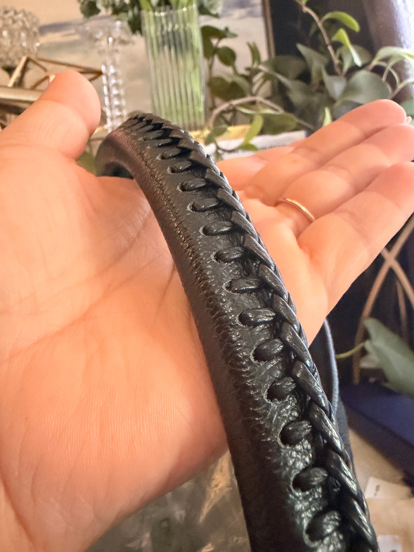 LOUIS VUITTON Empreinte Bagatelle in Noir