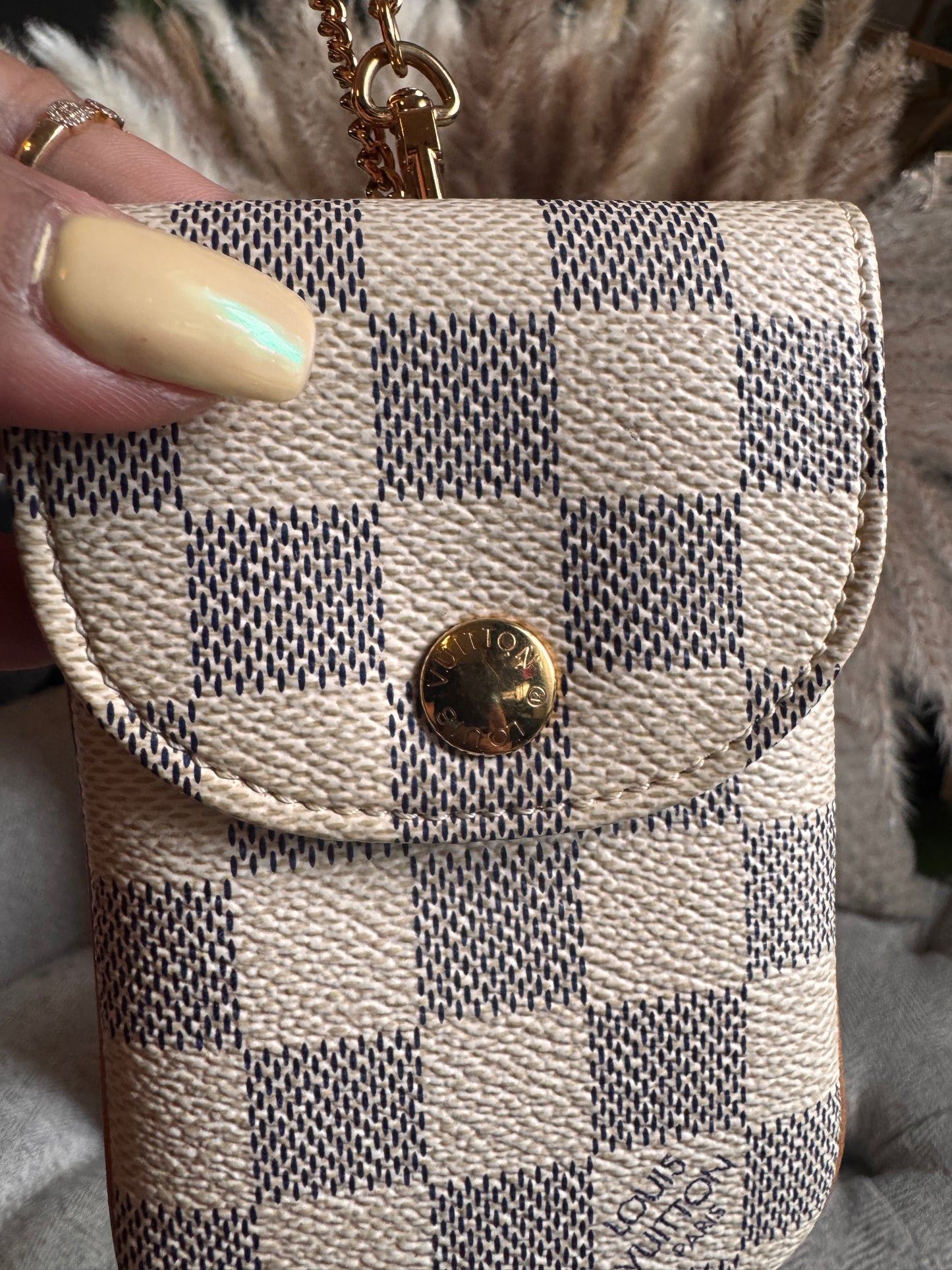 Louis Vuitton Azur Etui Pouch