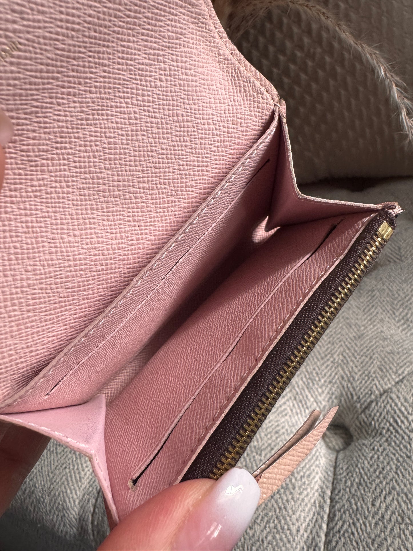 Louis Vuitton Rosalie Wallet in Rose Ballerine