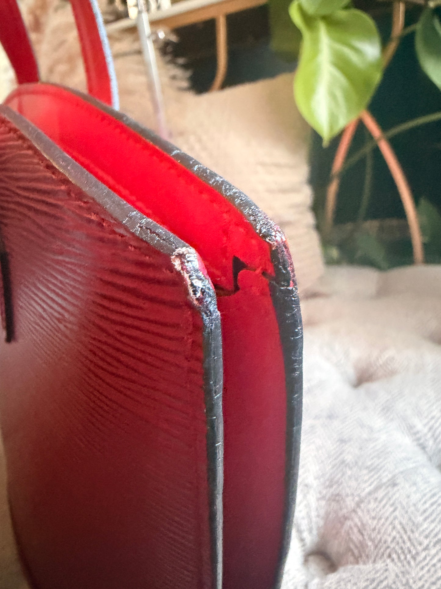 Louis Vuitton Vintage St. Jacques in Epi-Short Strap