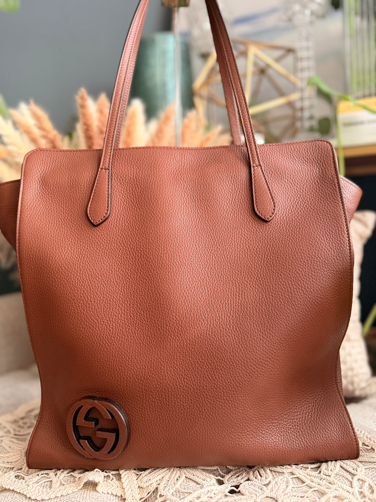 Gucci Leather Interlocking GG Tote