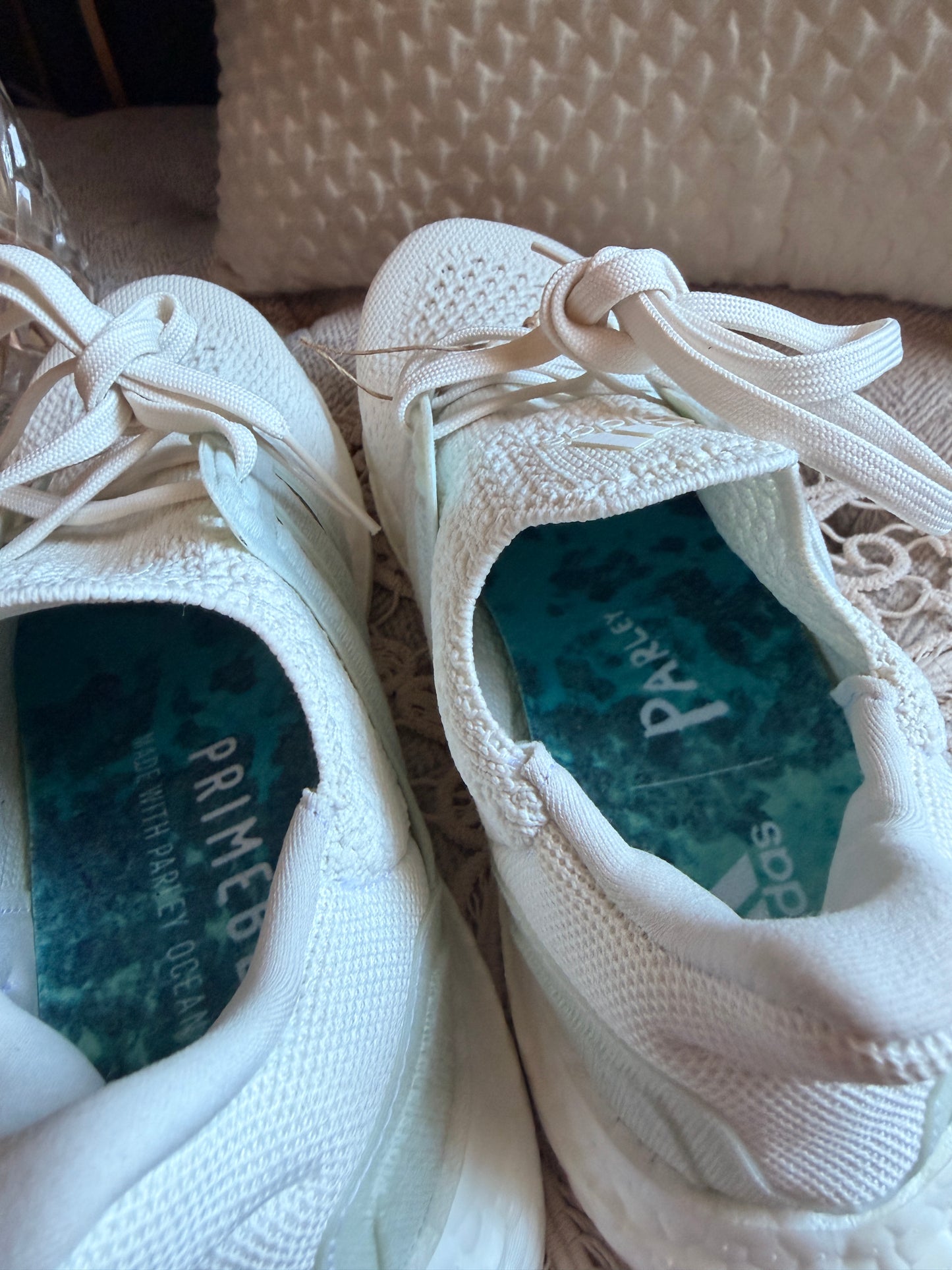Adidas x Parley Ultraboost 6.0 DNA Non Dyed FZ0250 Men’s 5.5 Women’s 6.5/7