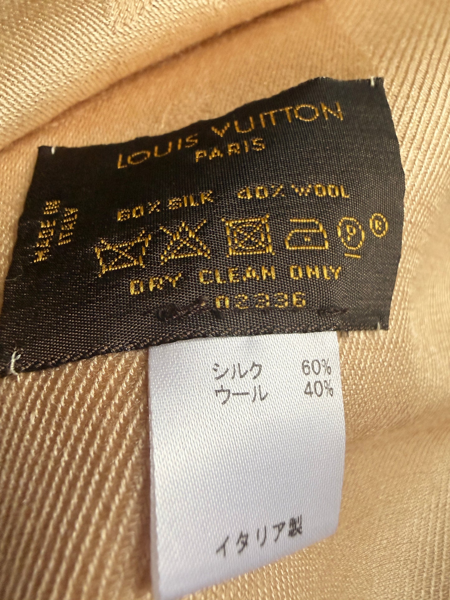 Louis Vuitton Classic Monogram Stole in Beige Clair