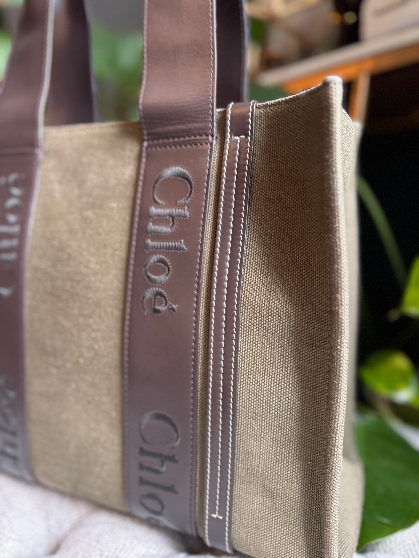 Chloe Medium Woody Tote