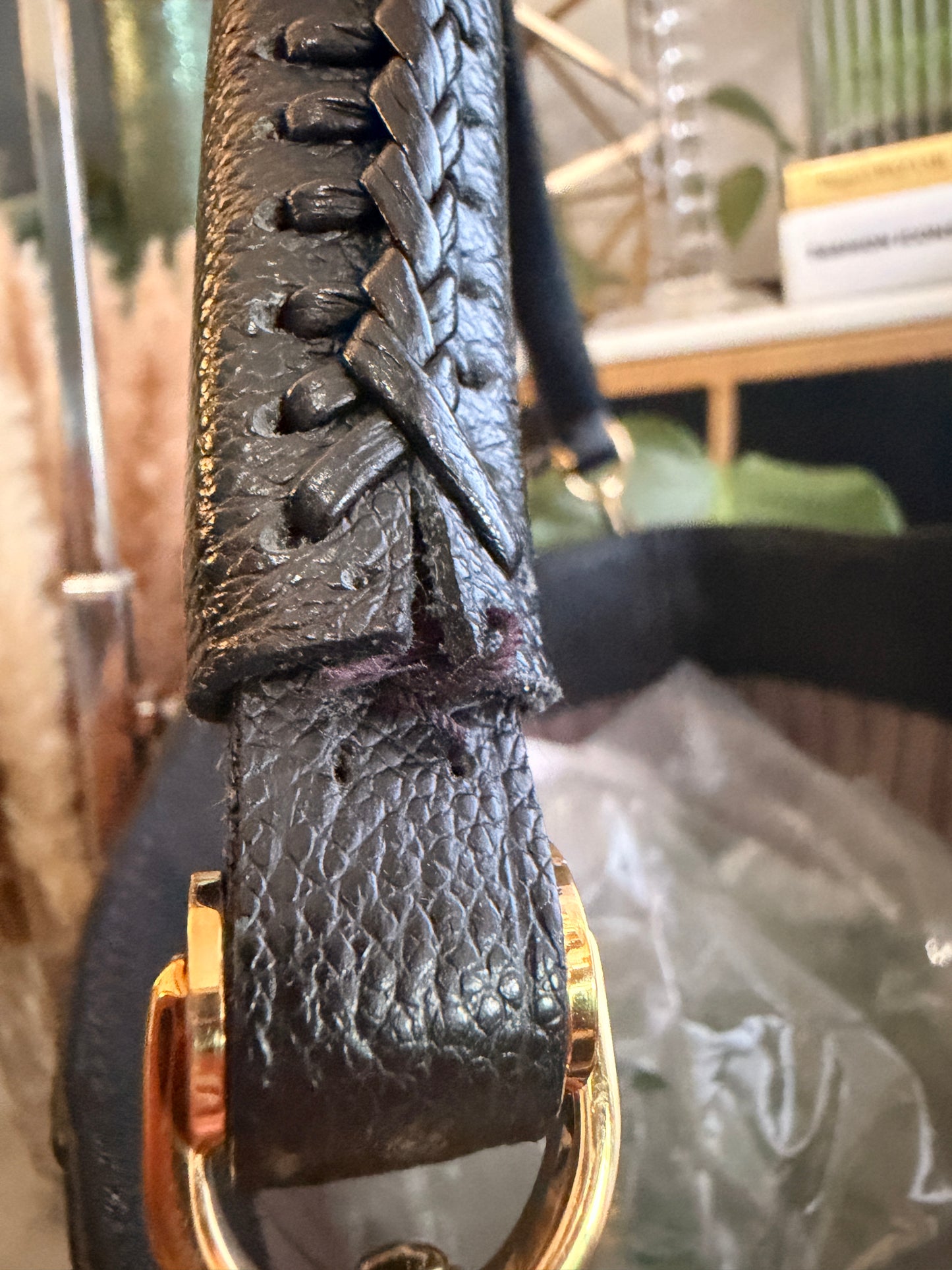 LOUIS VUITTON Empreinte Bagatelle in Noir