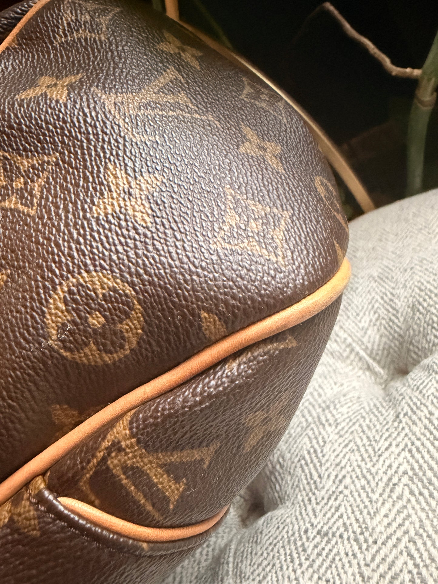 Louis Vuitton Galliera PM